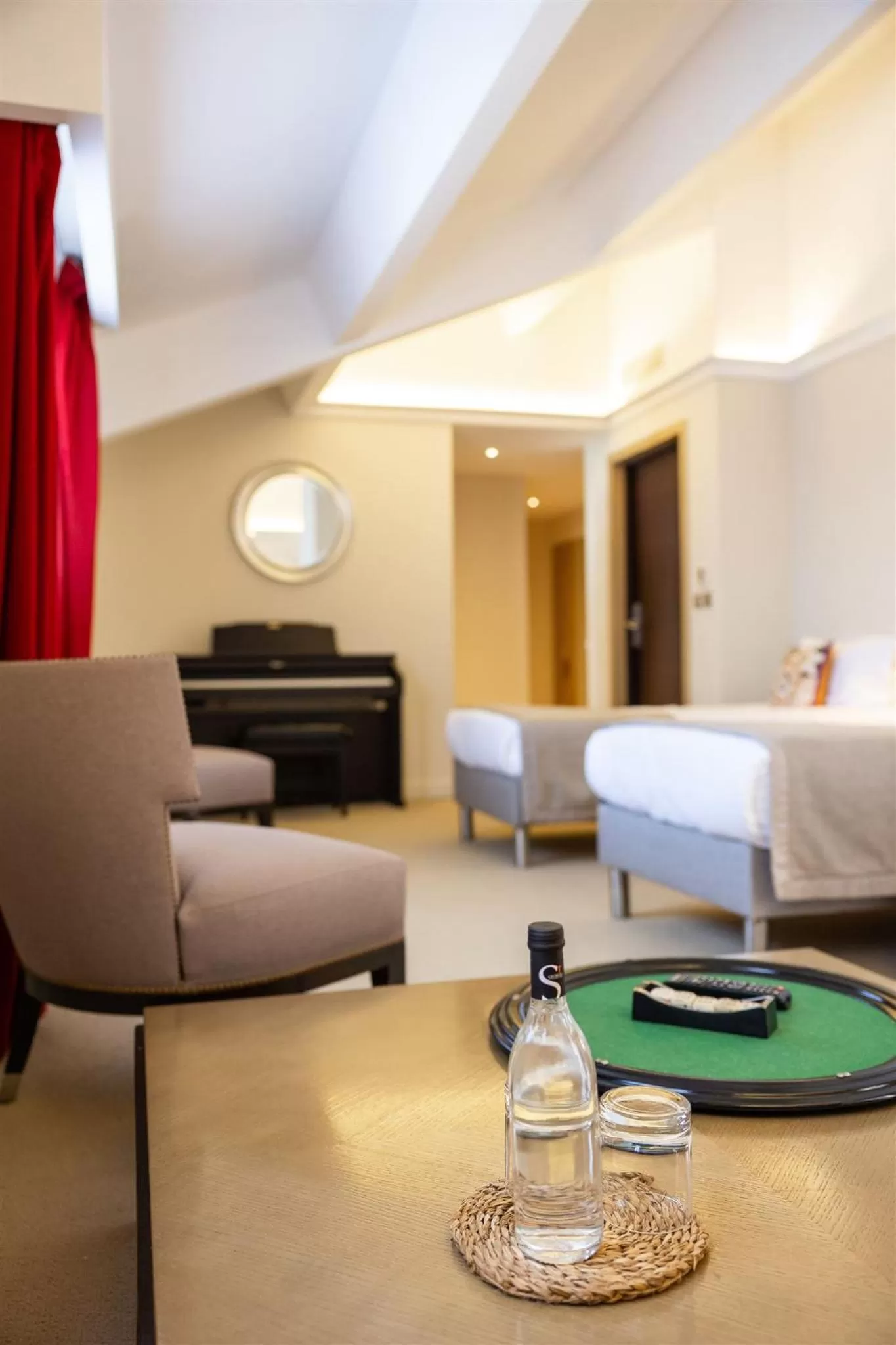 Bed in Hôtel Des Gouverneurs