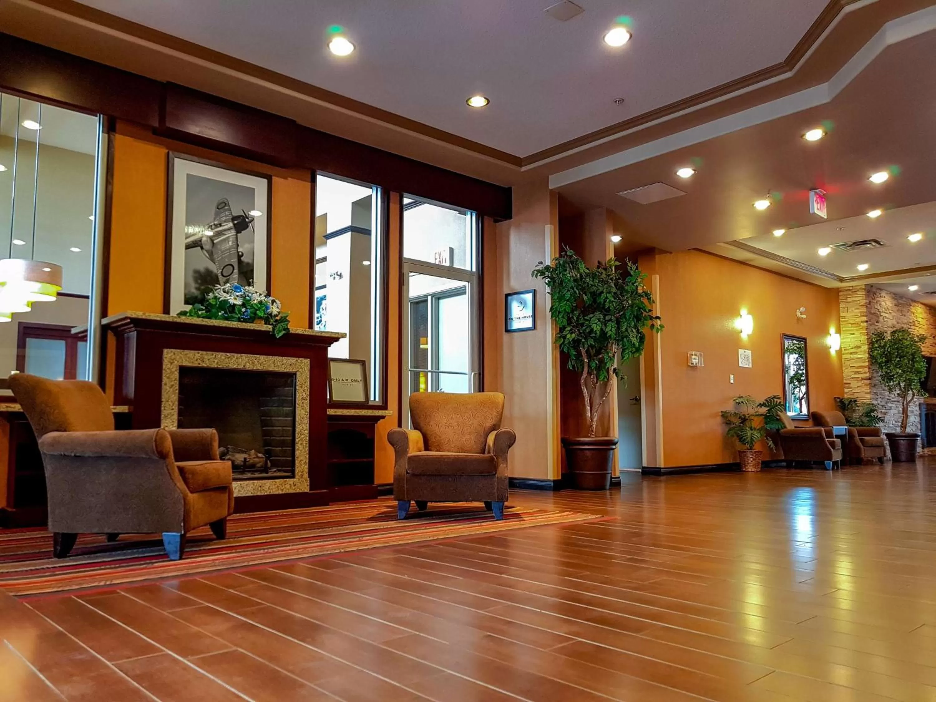 Lobby or reception in Hampton Inn & Suites by Hilton Edmonton International Airport