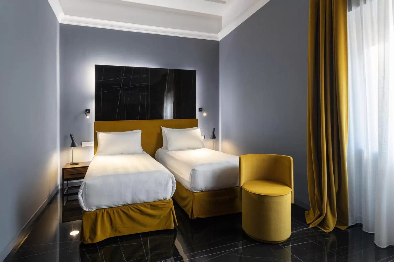 Bed in Hotel Poerio 25 Boutique Stay