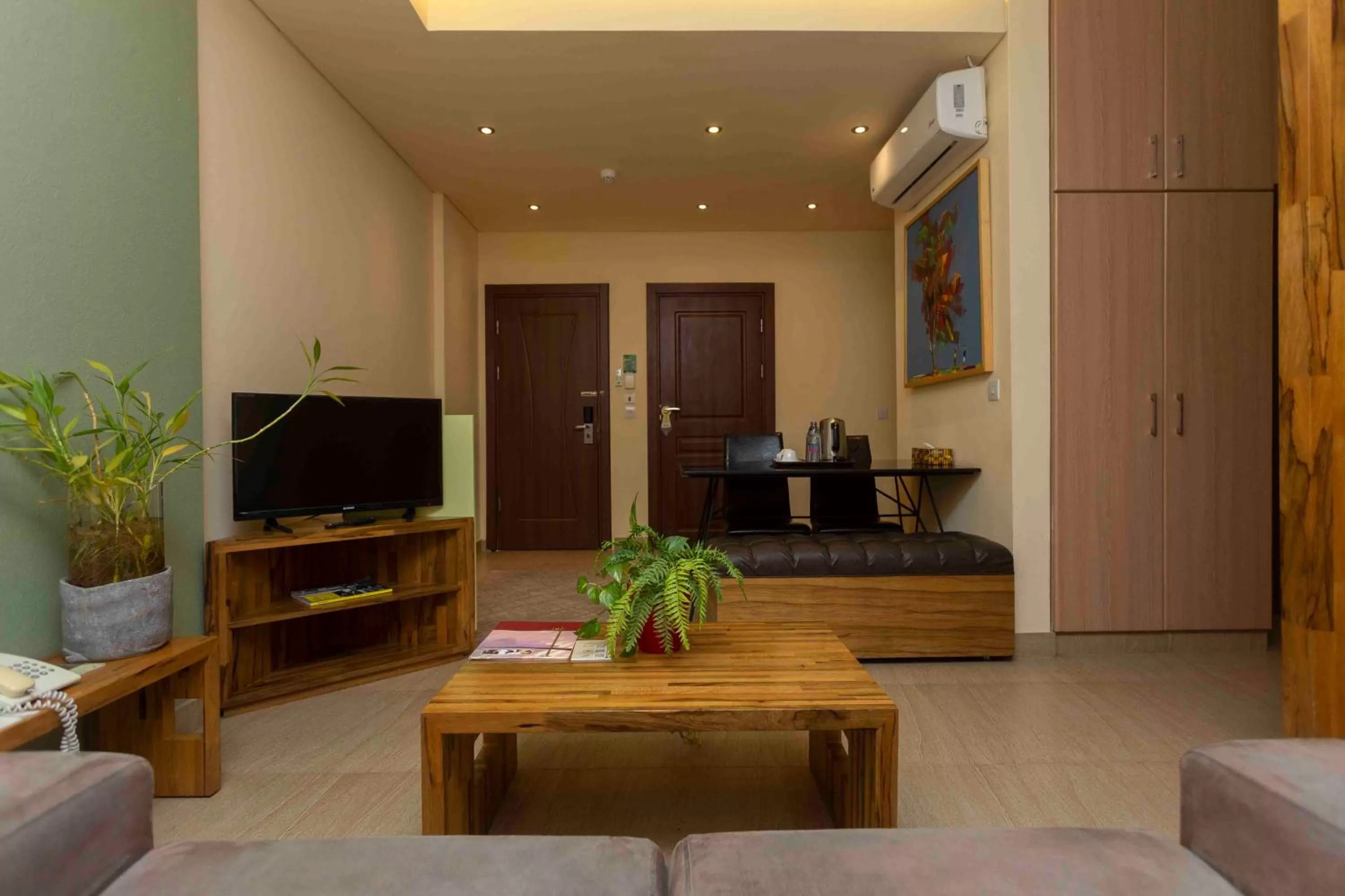 Roots Hotel Apartment