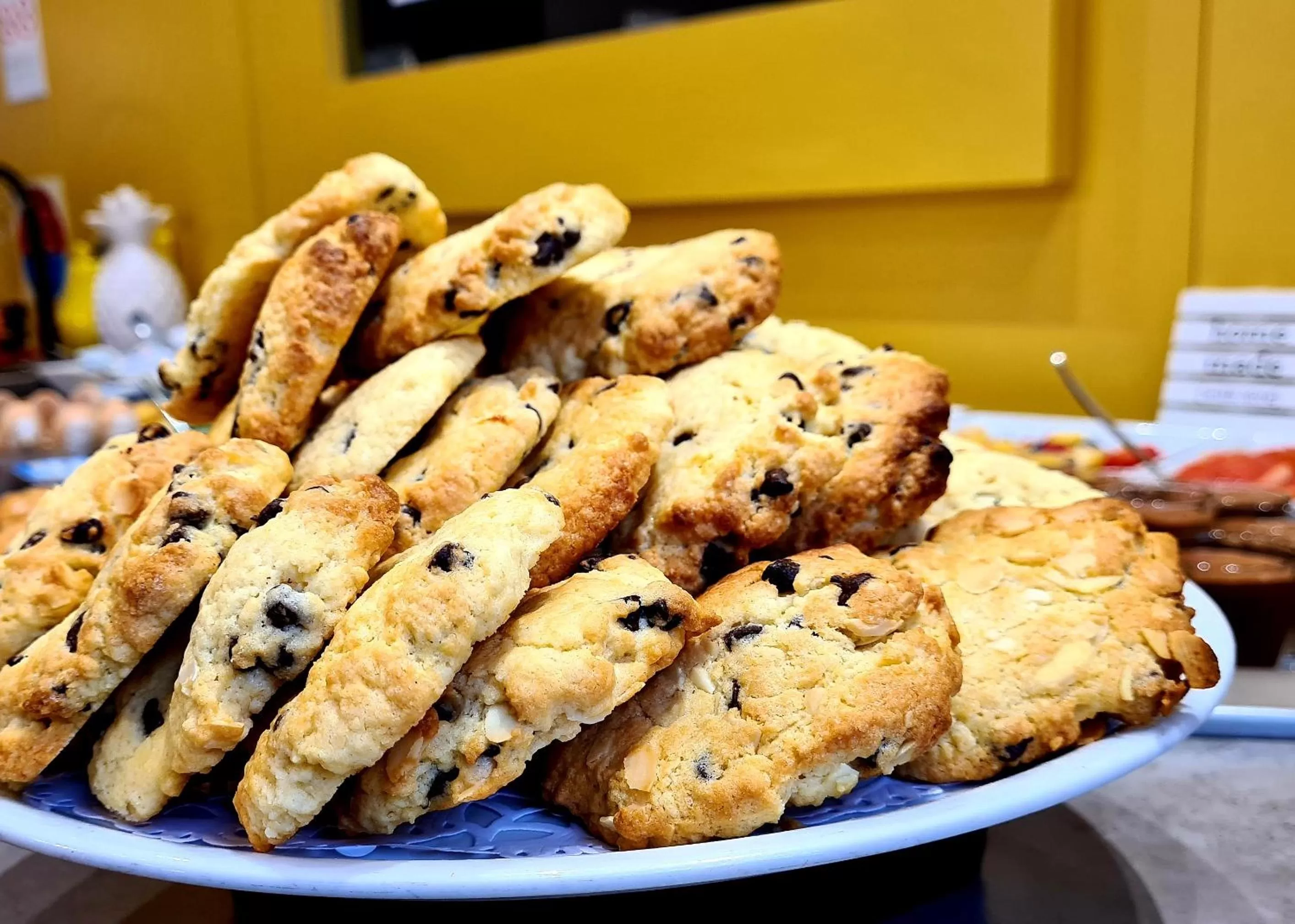 Restaurant/places to eat in Kyriad Hotel Lyon Givors