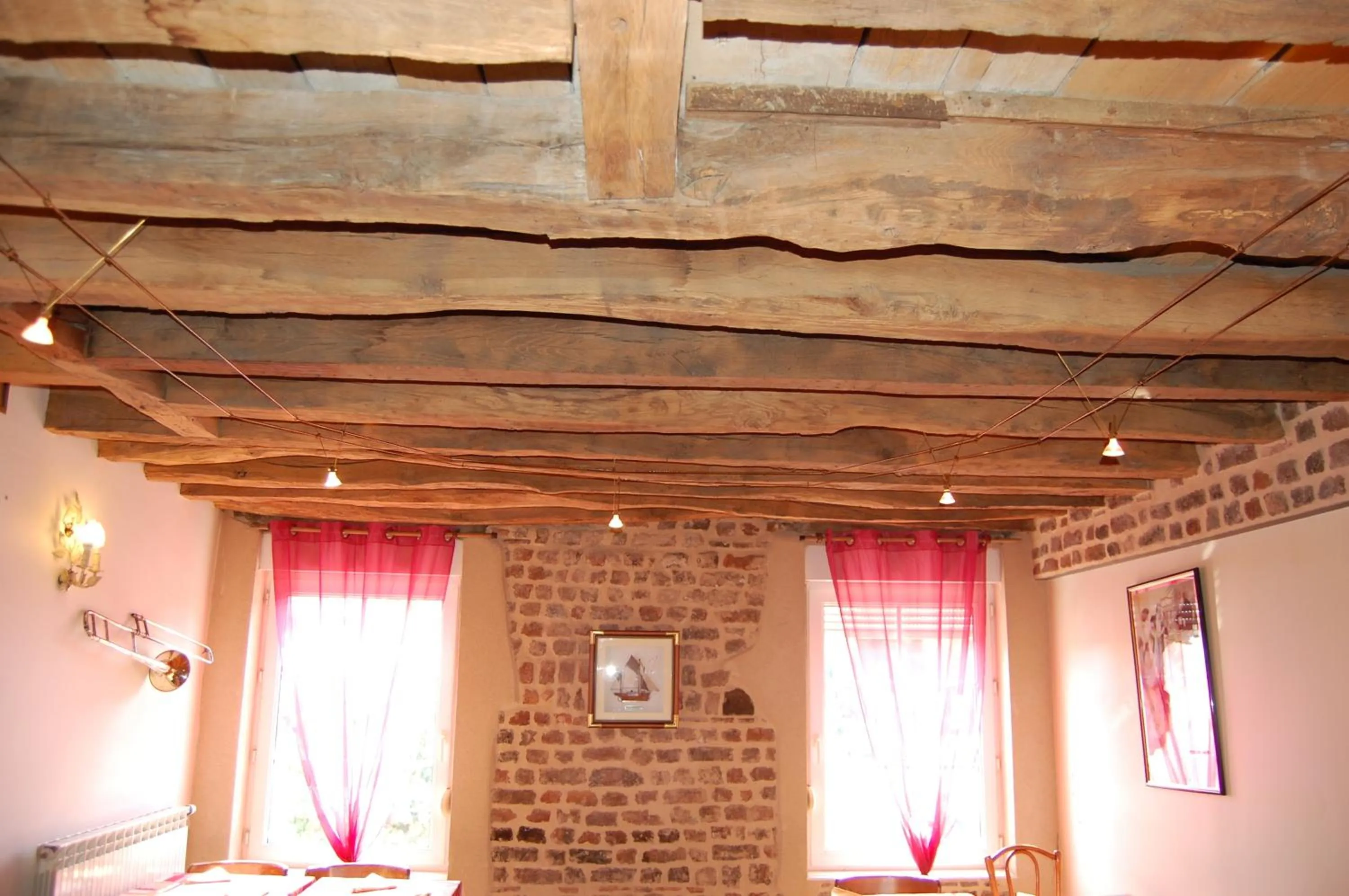 Decorative detail in Hôtel Restaurant La Belle Epoque