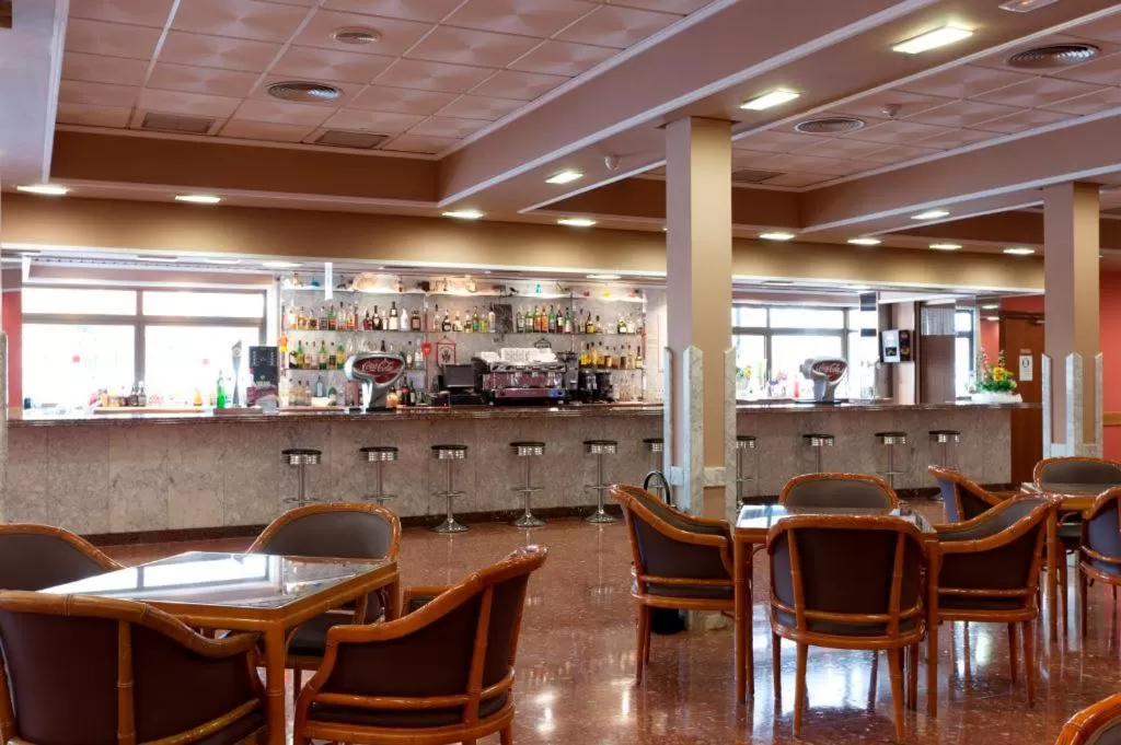 Lounge or bar in Hotel Cabana