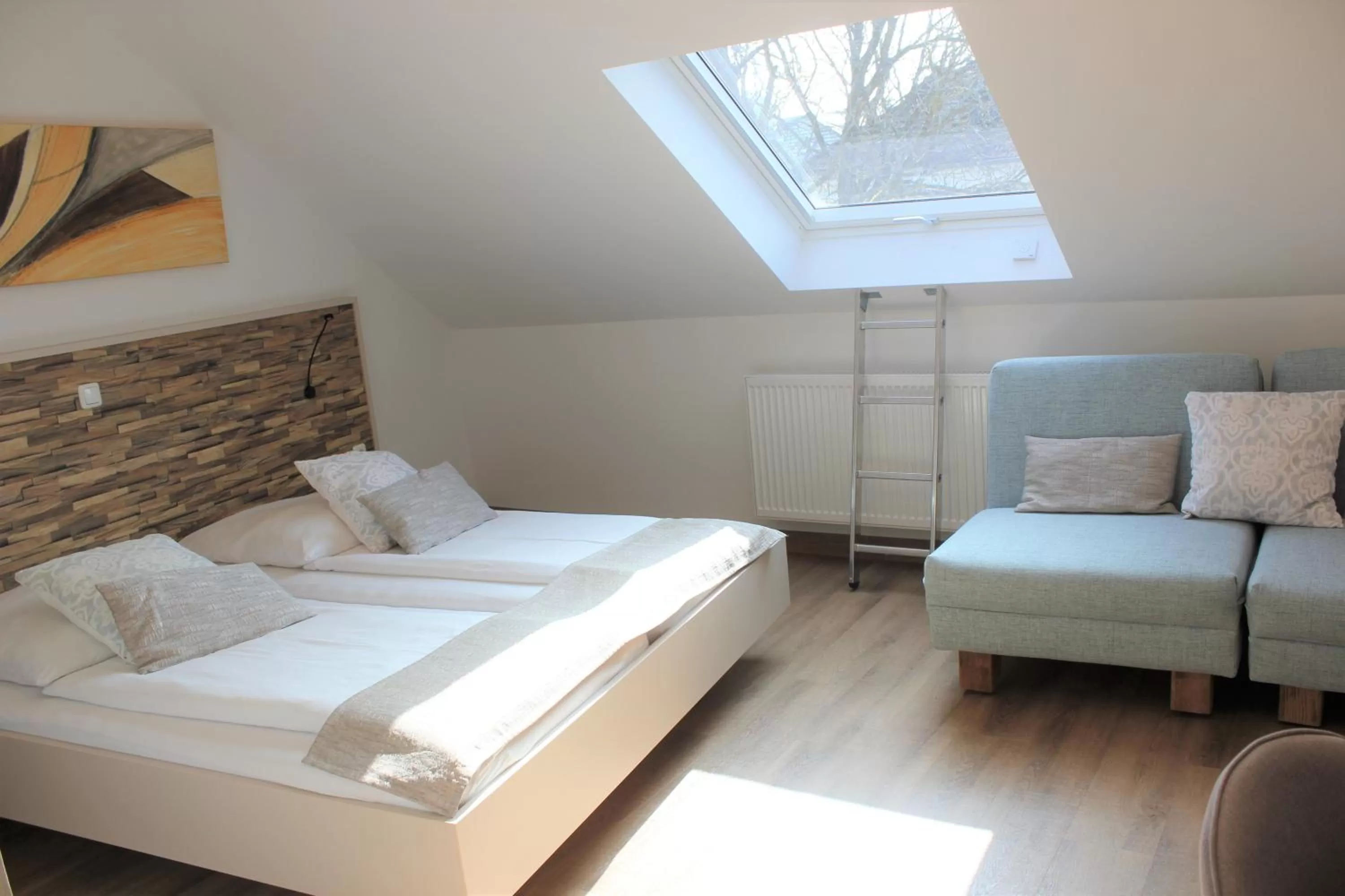 Photo of the whole room, Bed in Am Blumenhaus