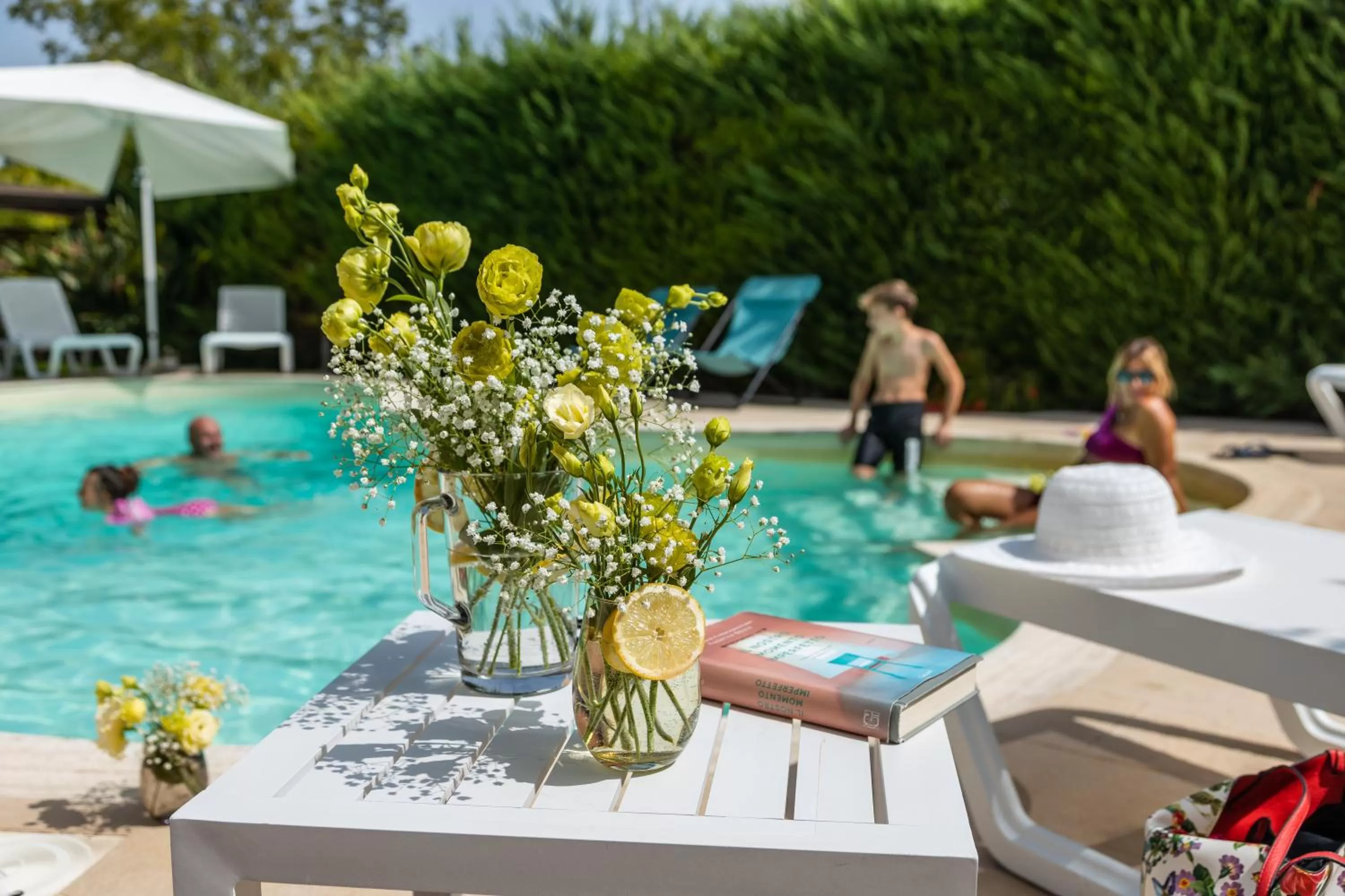 Swimming pool in La Collina di Montegrappa - Suites with Heated Private Pool - Suites with Shared Pool