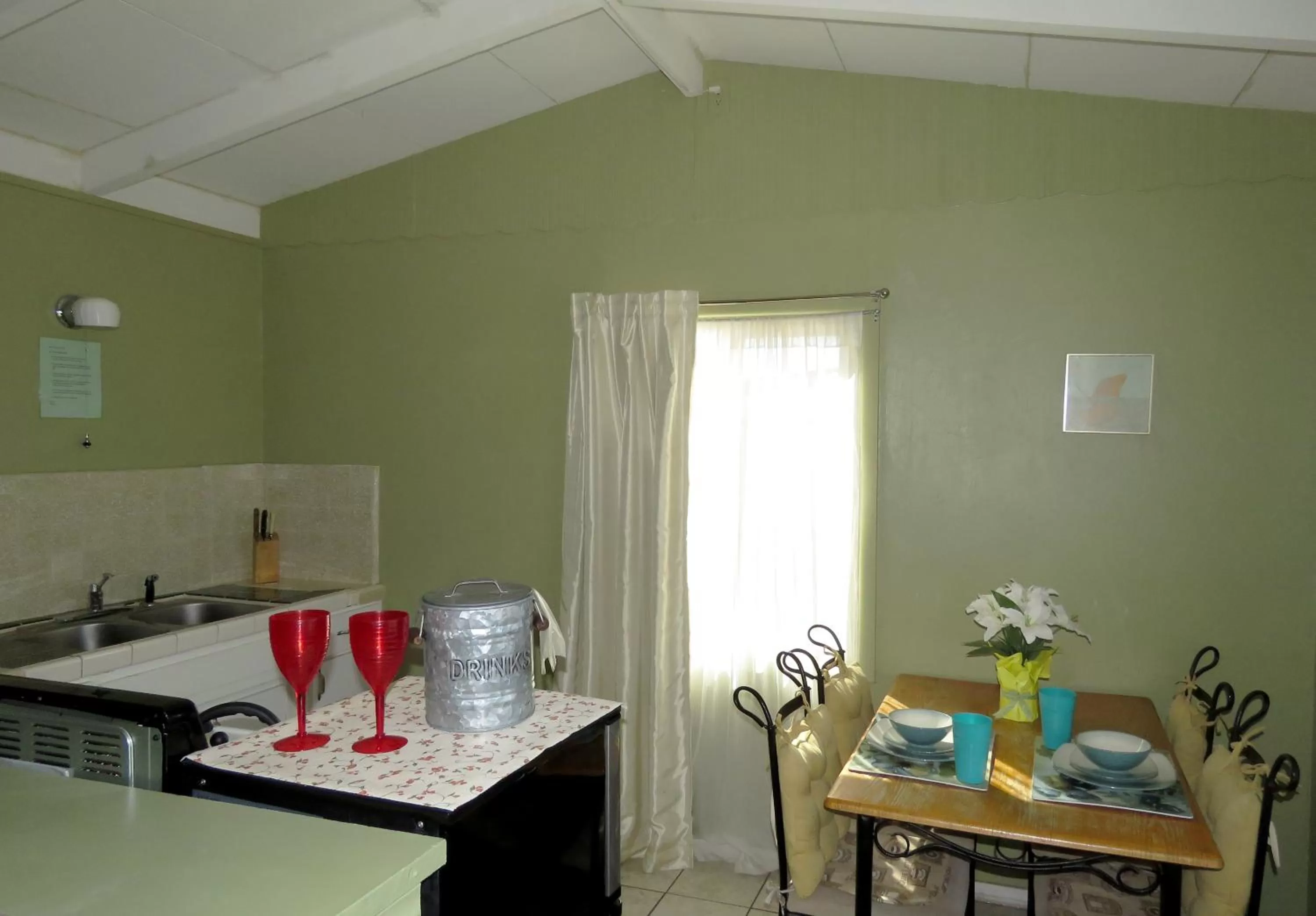 Shower in Harmony Motel