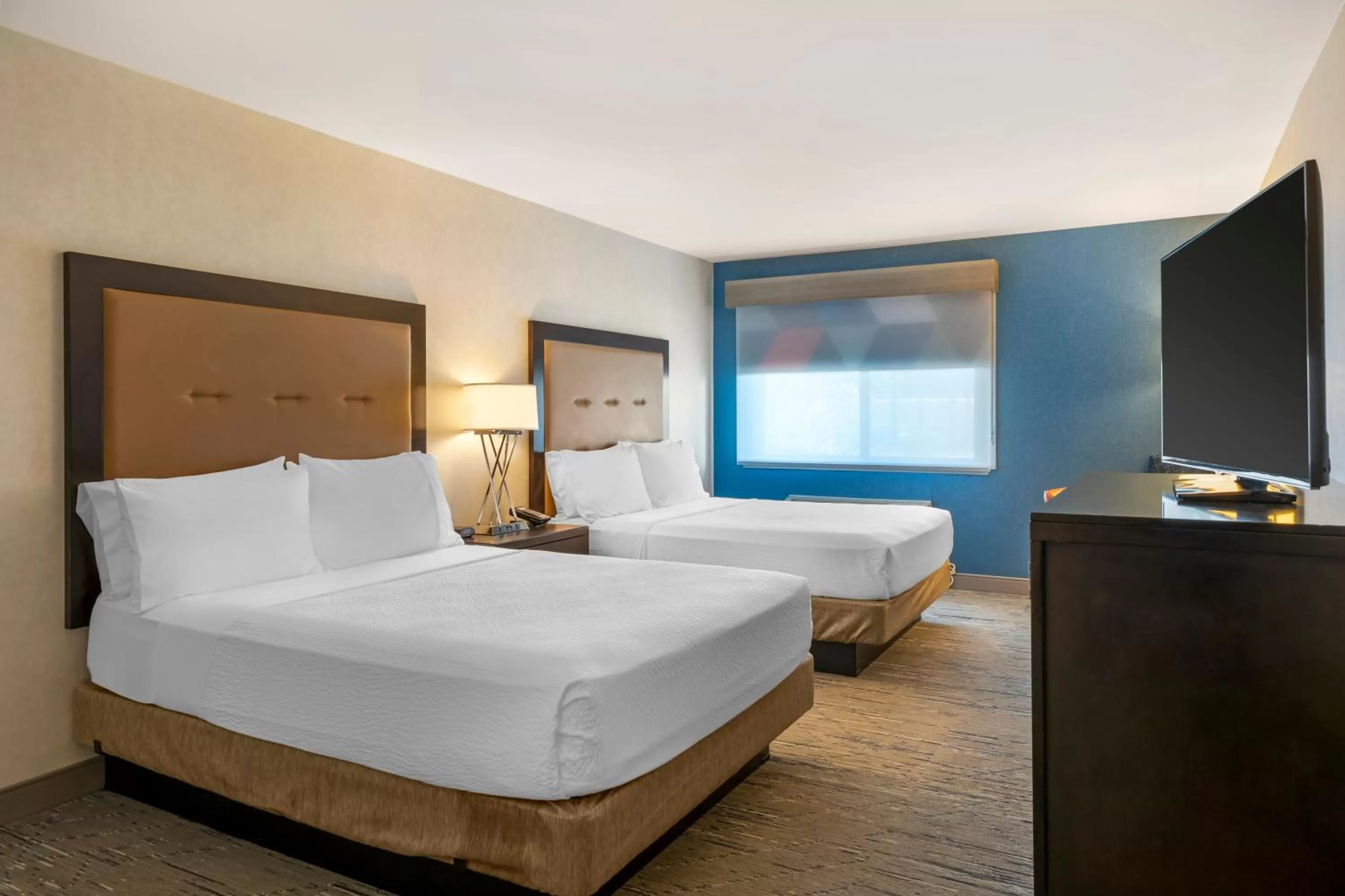 Bedroom, Bed in Holiday Inn Express San Bernardino Colton by IHG