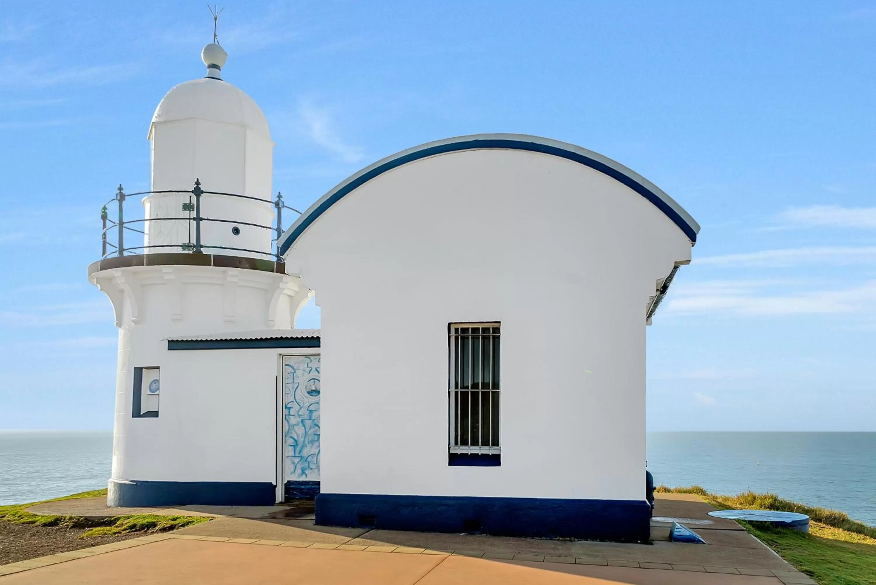 Nearby landmark in Surf Beach Motel Port