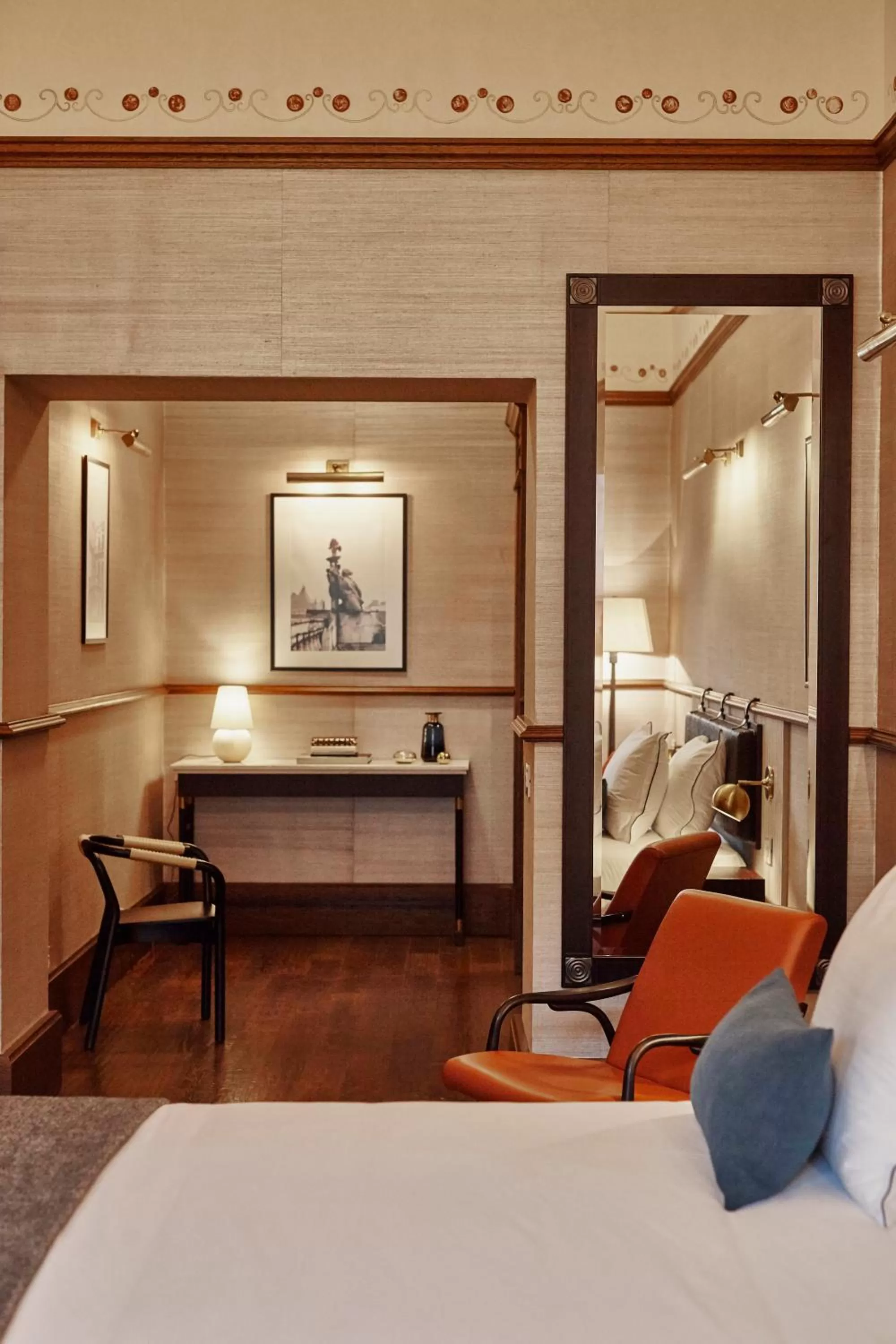 Photo of the whole room, Bed in Callas House