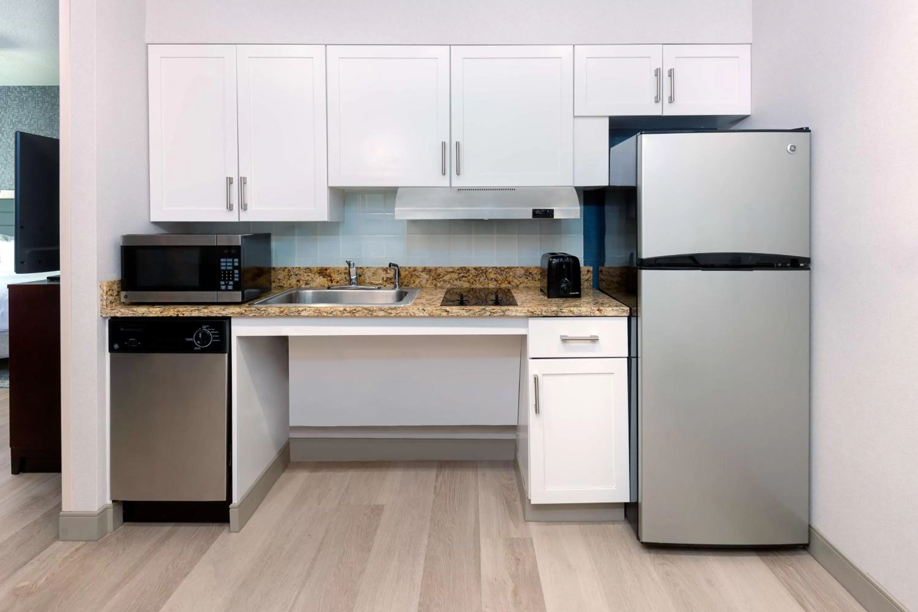 Kitchen or kitchenette in Homewood Suites by Hilton Boston/Canton, MA