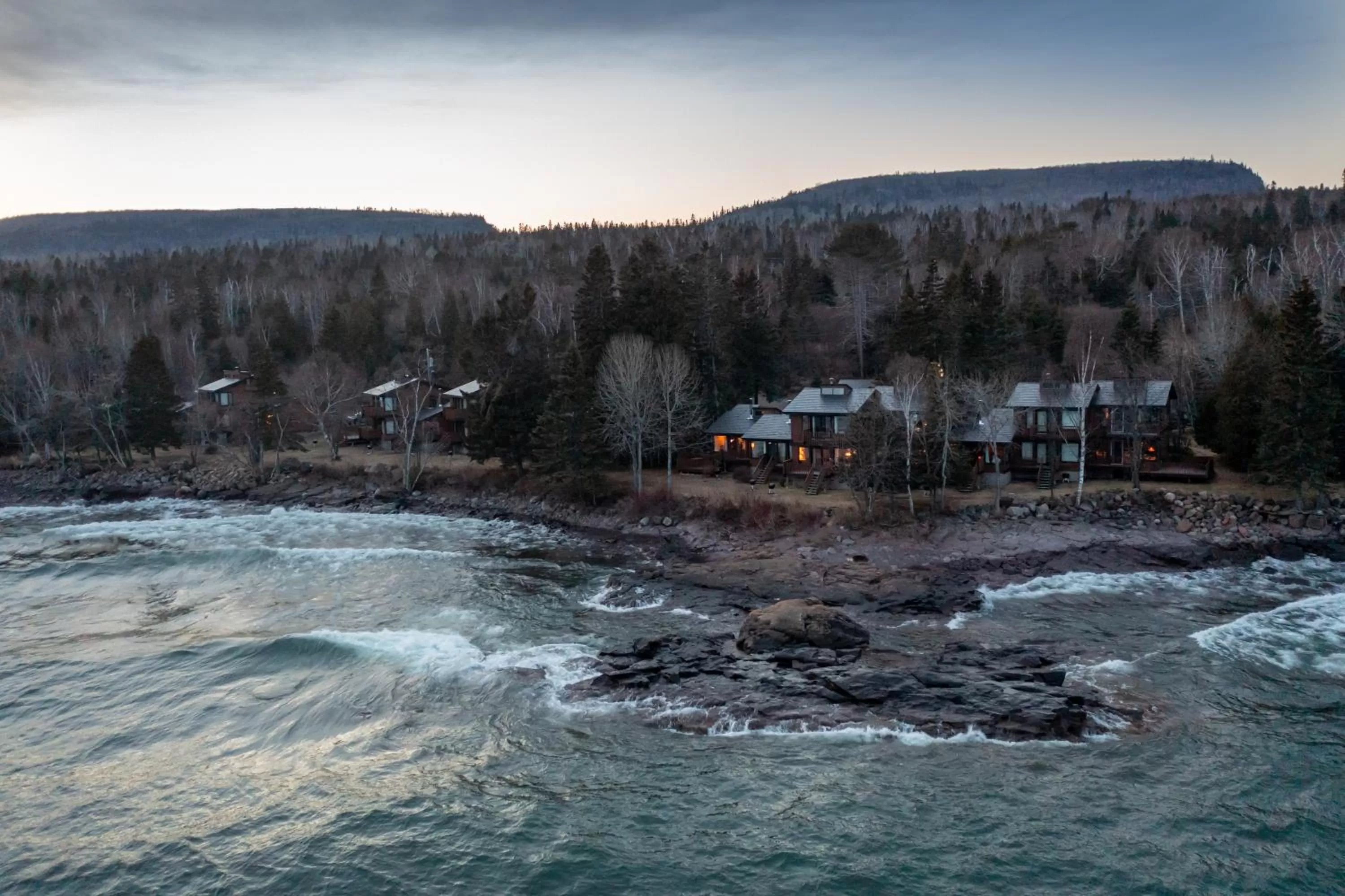 Night in Lutsen Sea Villas