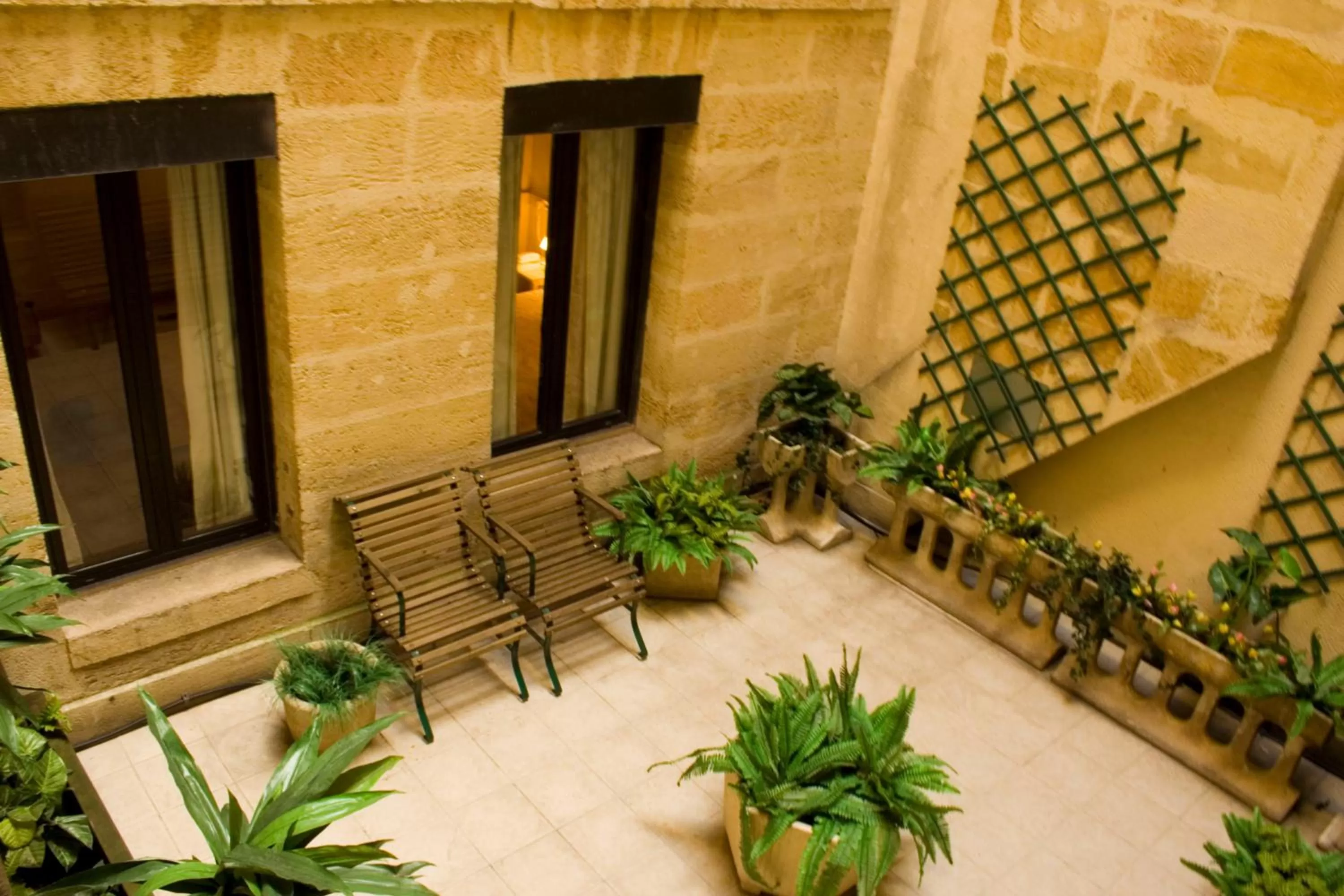 Balcony/Terrace in Hotel des 4 Soeurs