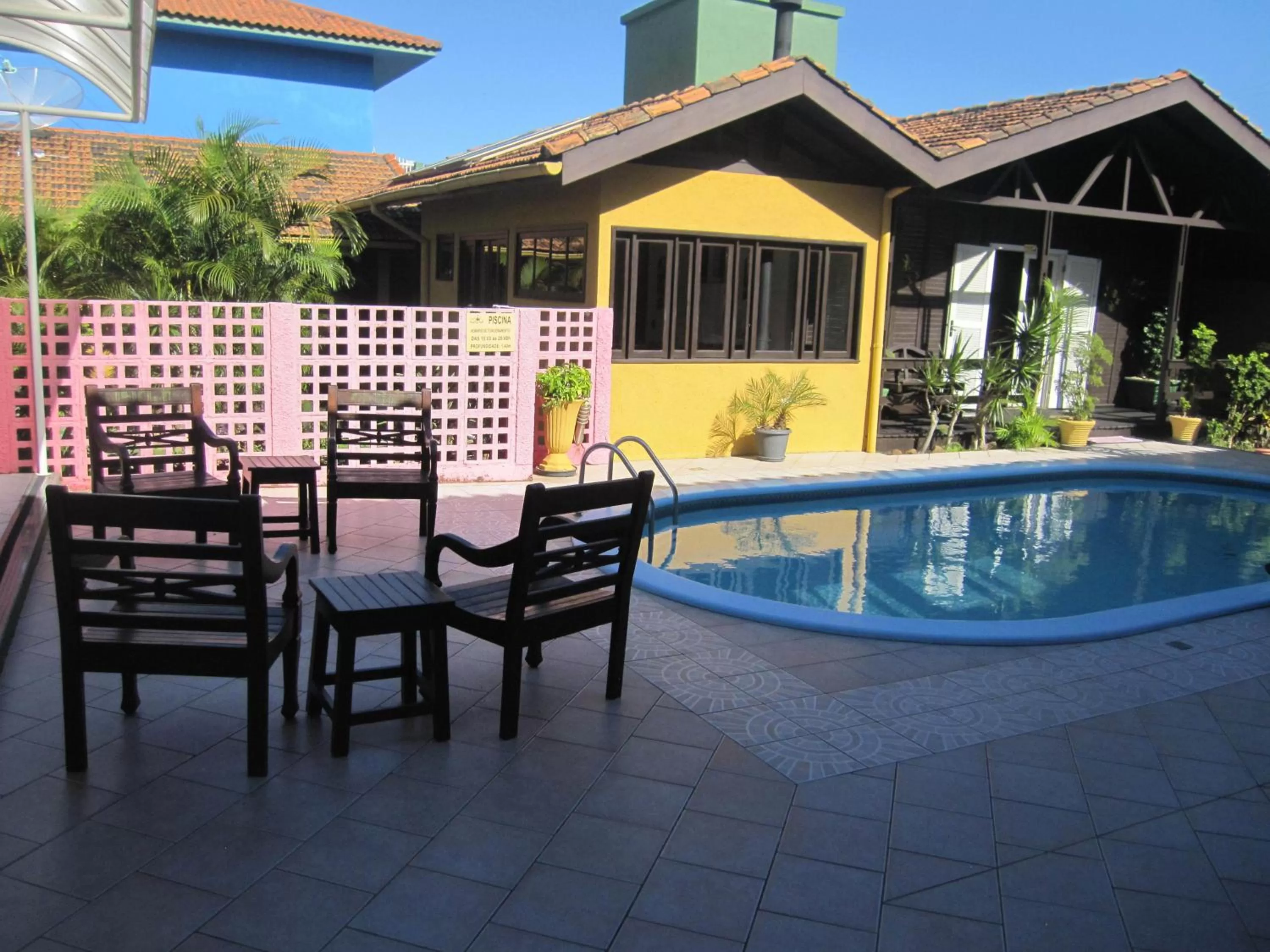 Swimming pool in Pousada Vento Sul