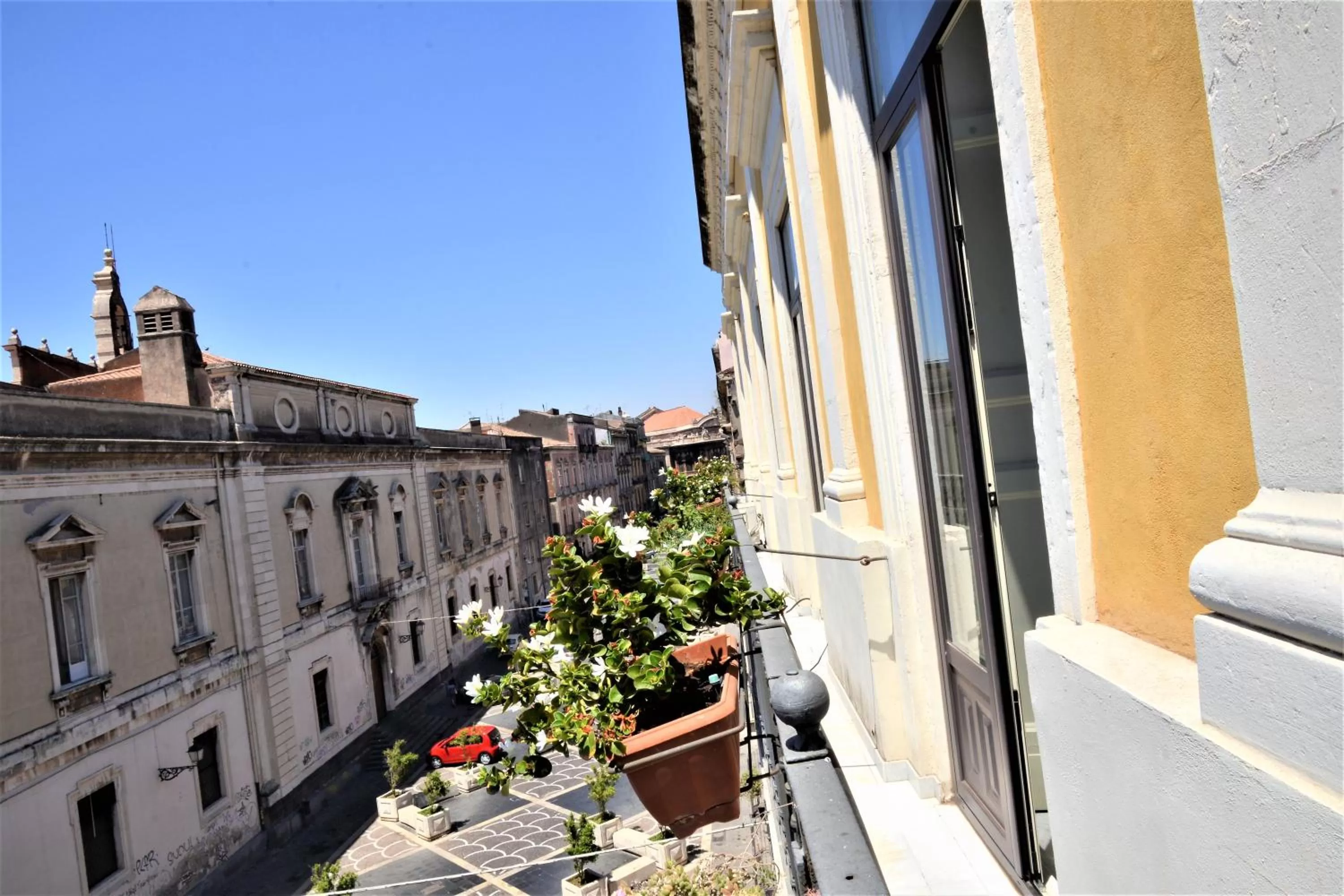 Property building in B&B al Teatro Massimo