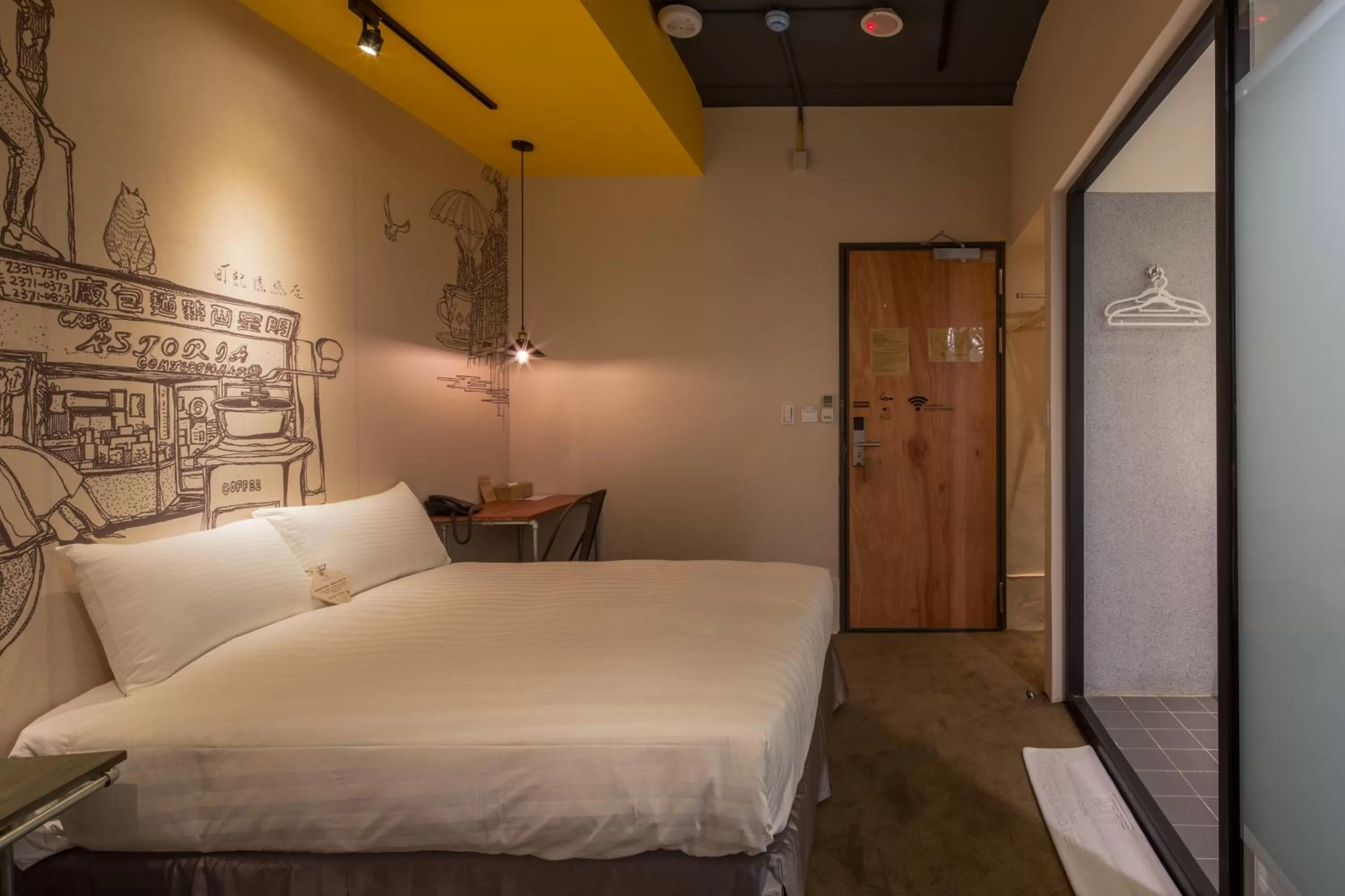 bunk bed, Bed in Cho Hotel