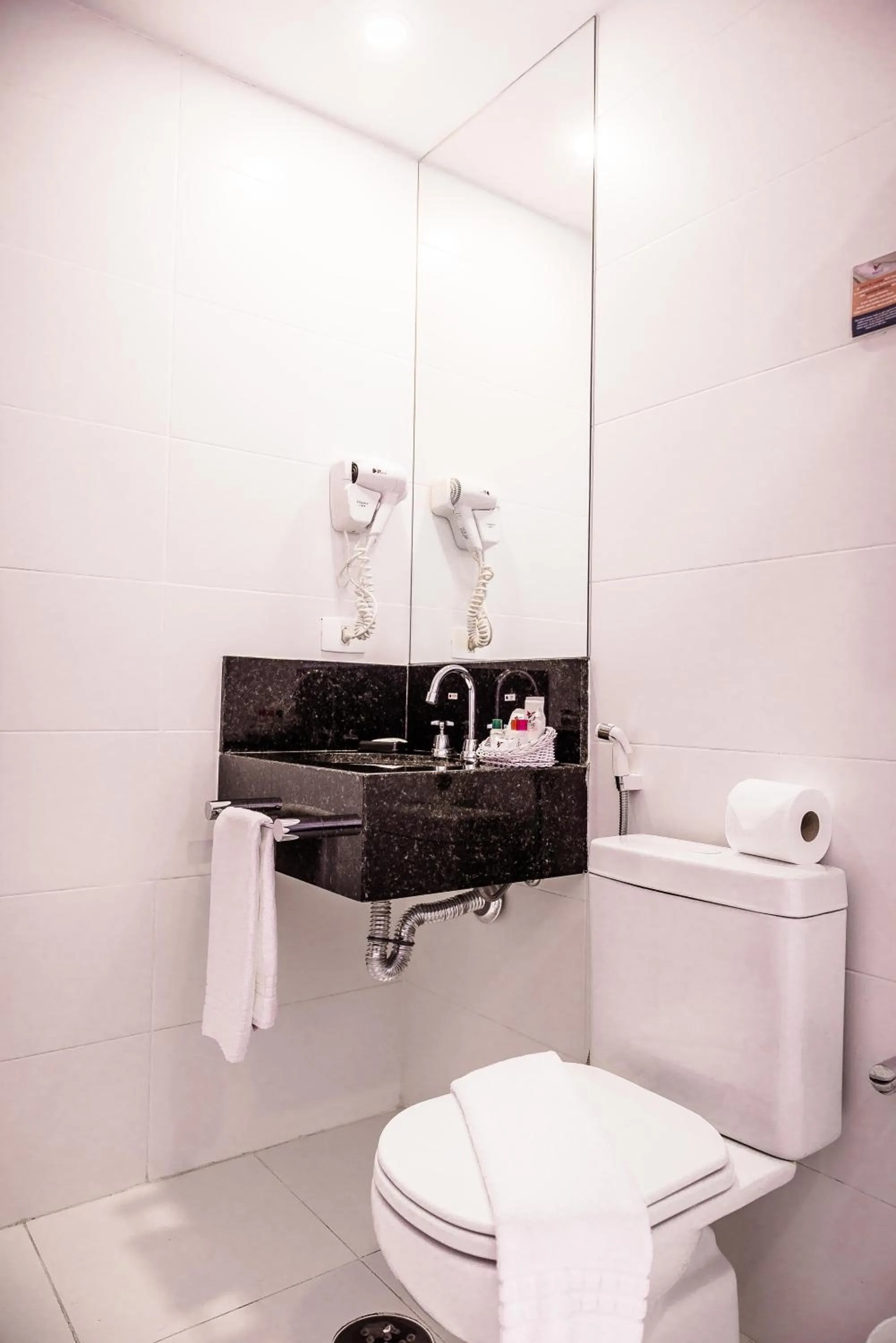 Bathroom in Matiz Manhattan