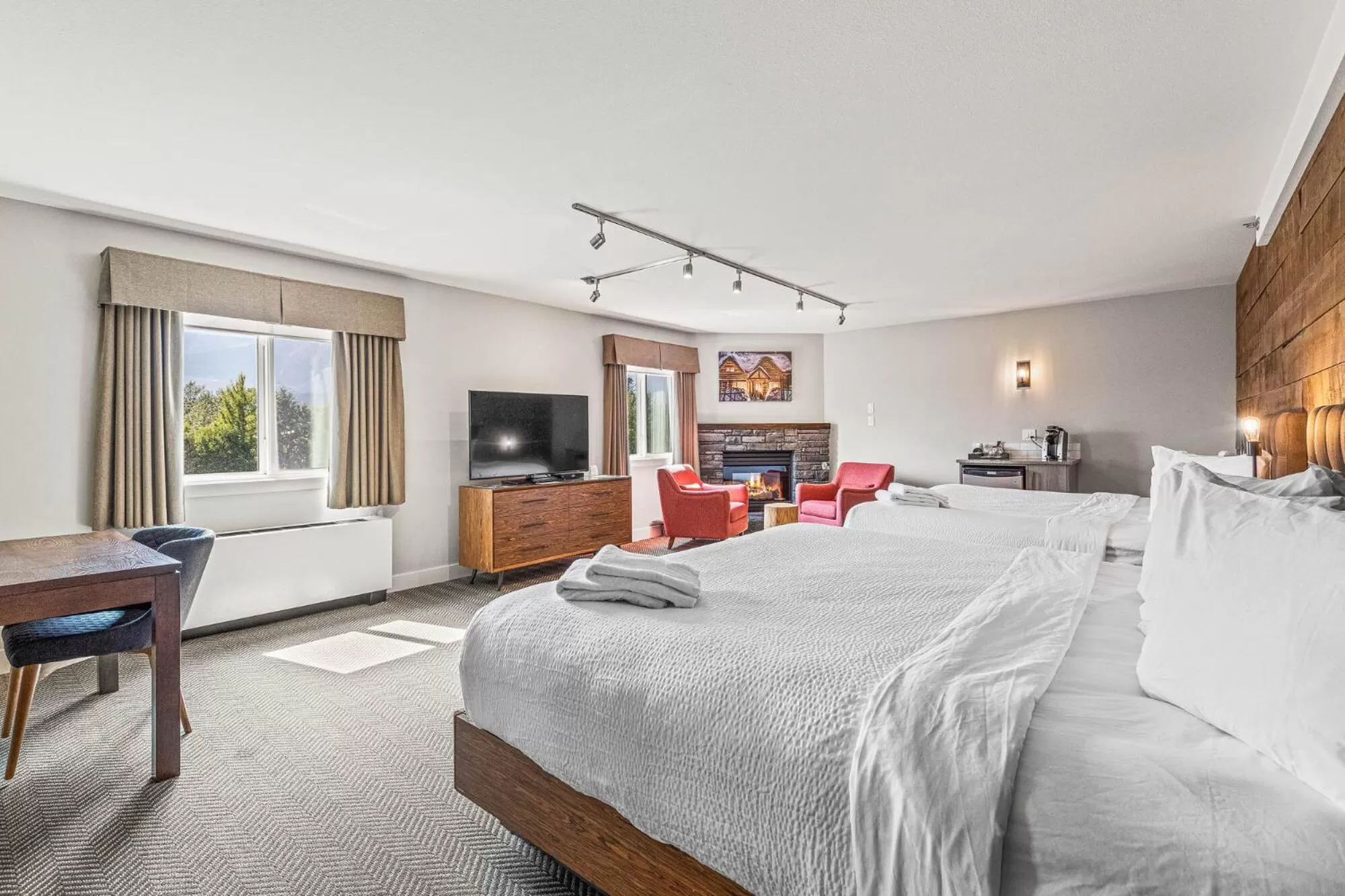 Basecamp Lodge Canmore