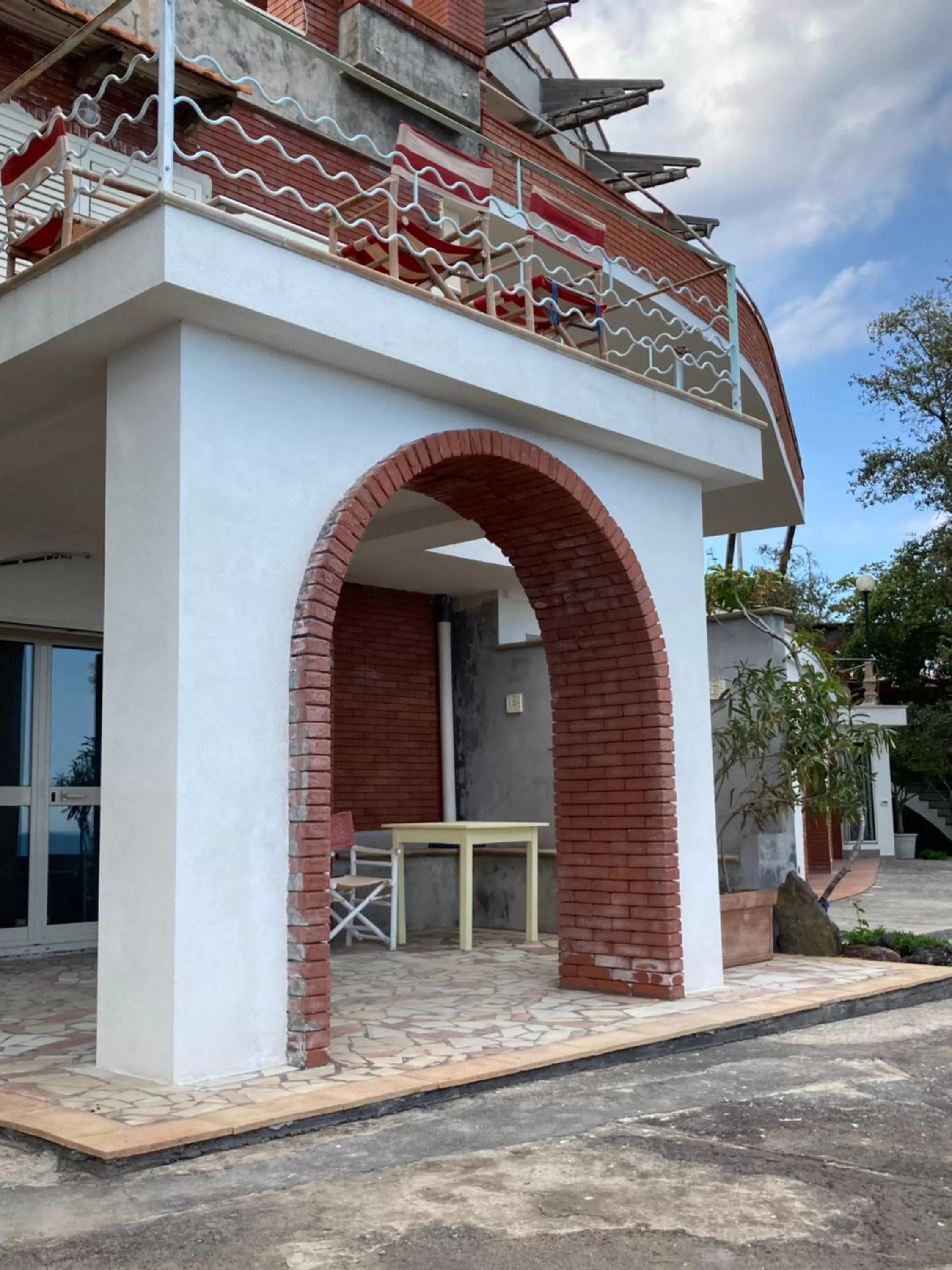 Property Building in Aci Brezza di Mare