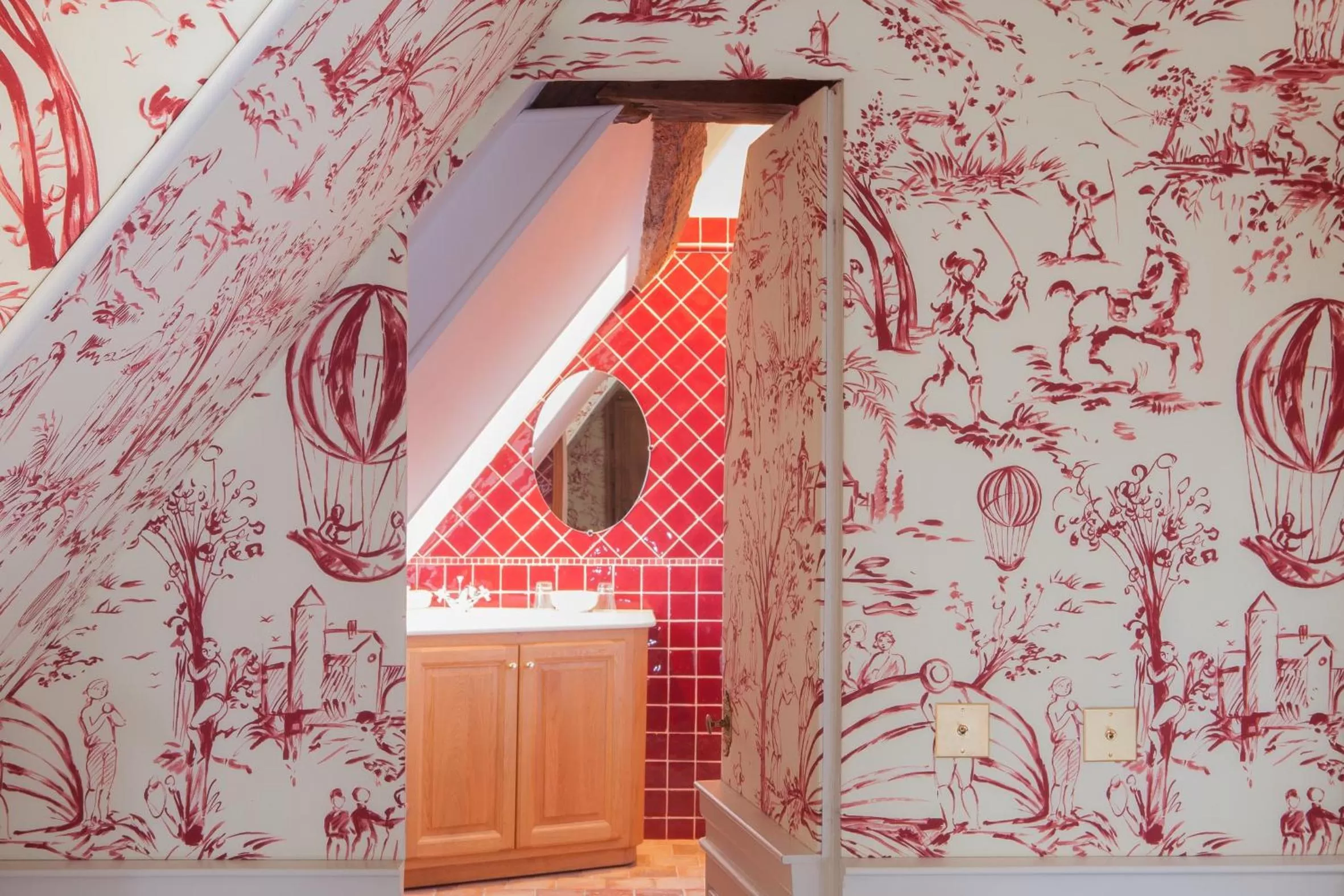 Decorative detail in Château-Hôtel de Bourron