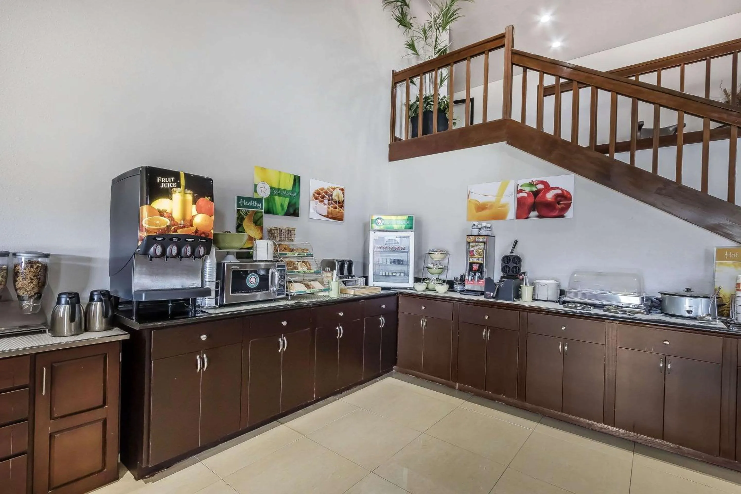 Restaurant/places to eat in Quality Inn & Suites Stuttgart North