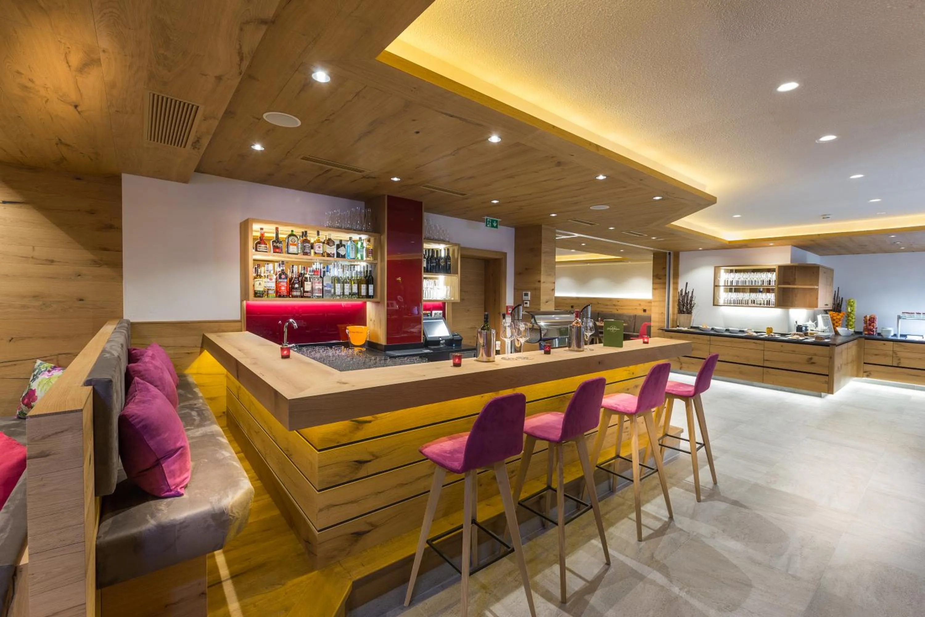 Buffet breakfast in Hotel Grüner Baum