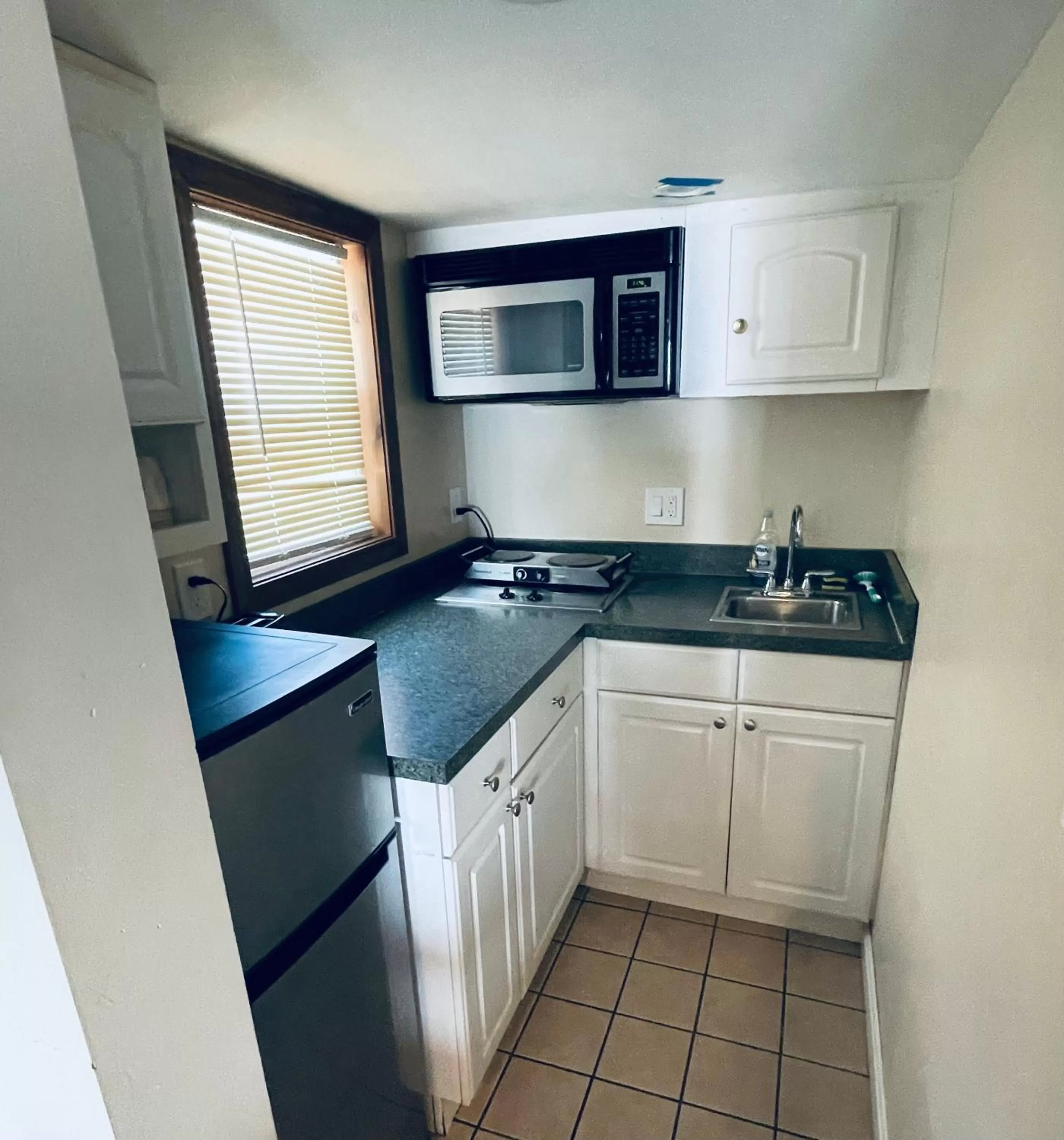 Kitchen or kitchenette in Ships Inn