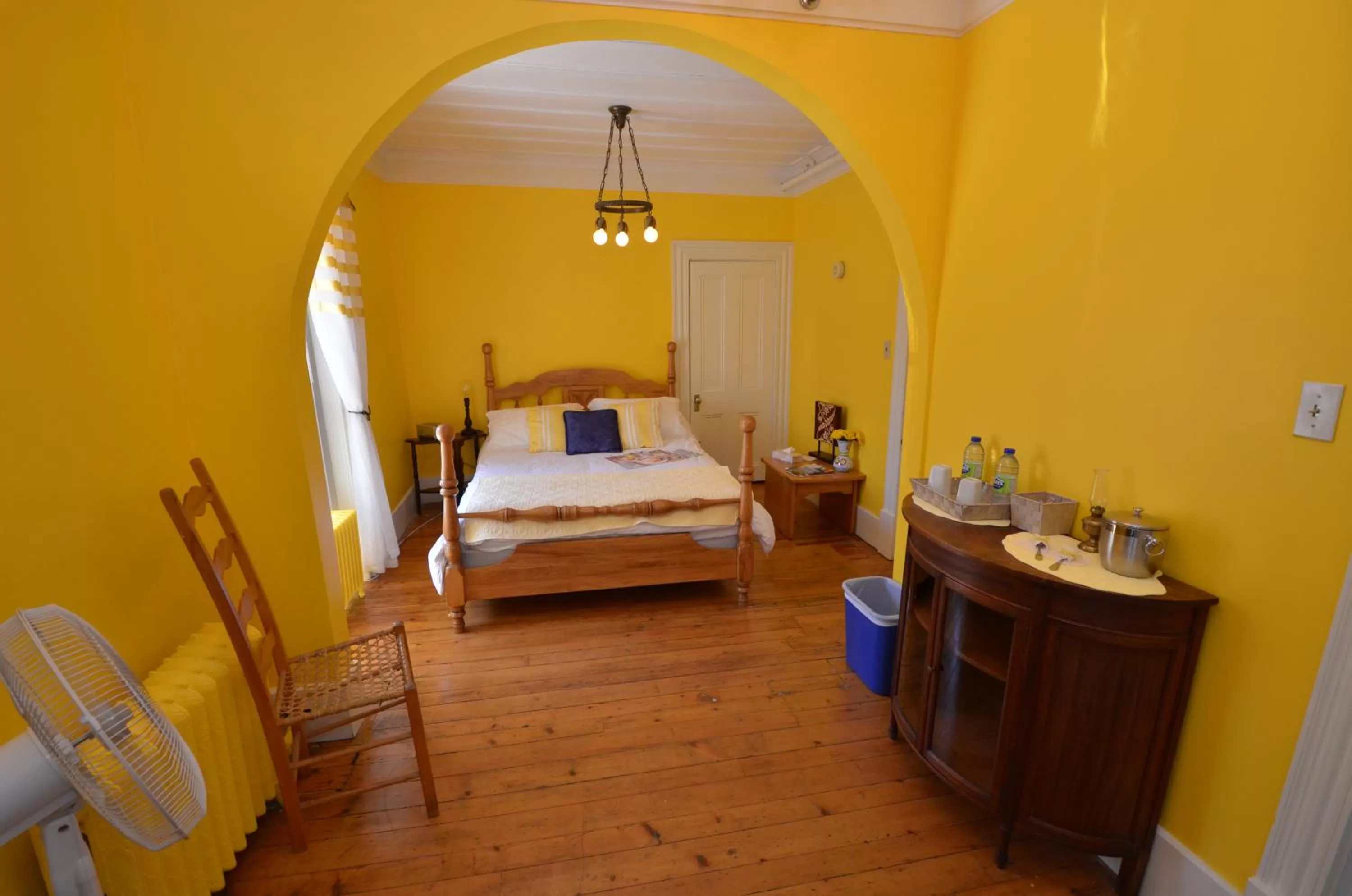 Photo of the whole room, Bed in La Maison Rousseau