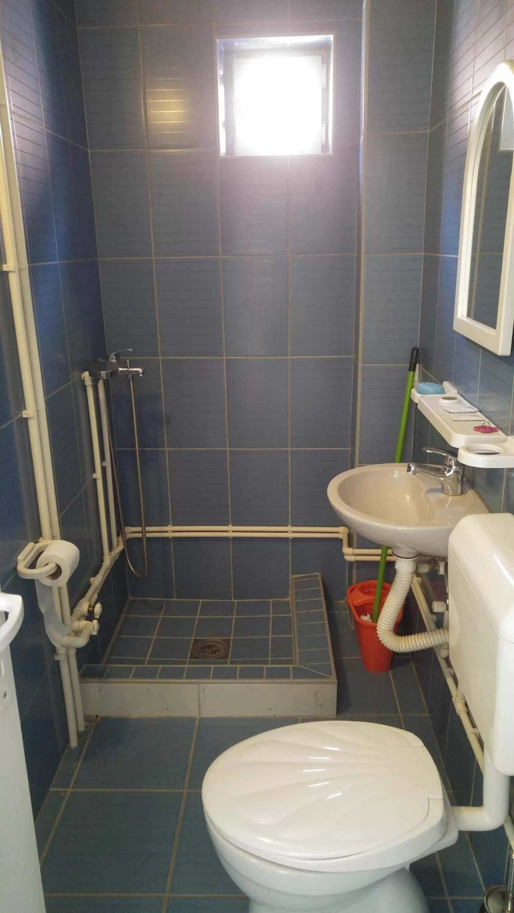 Bathroom in Prenociste H2O