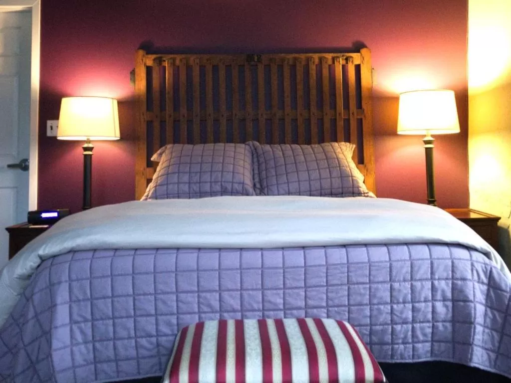 Bedroom, Bed in The Inn at Stone Mill