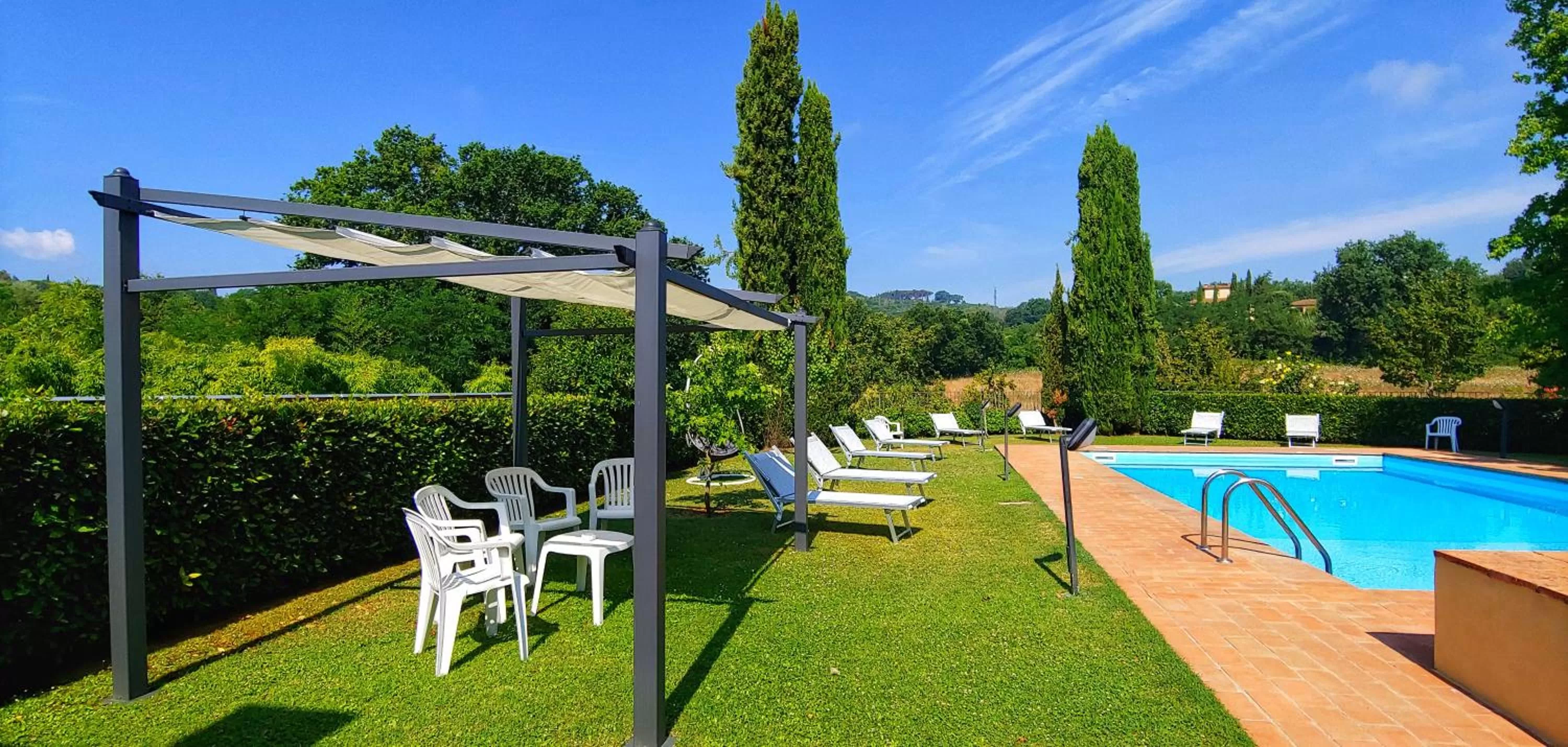 Swimming pool in Torrebianca Tuscany