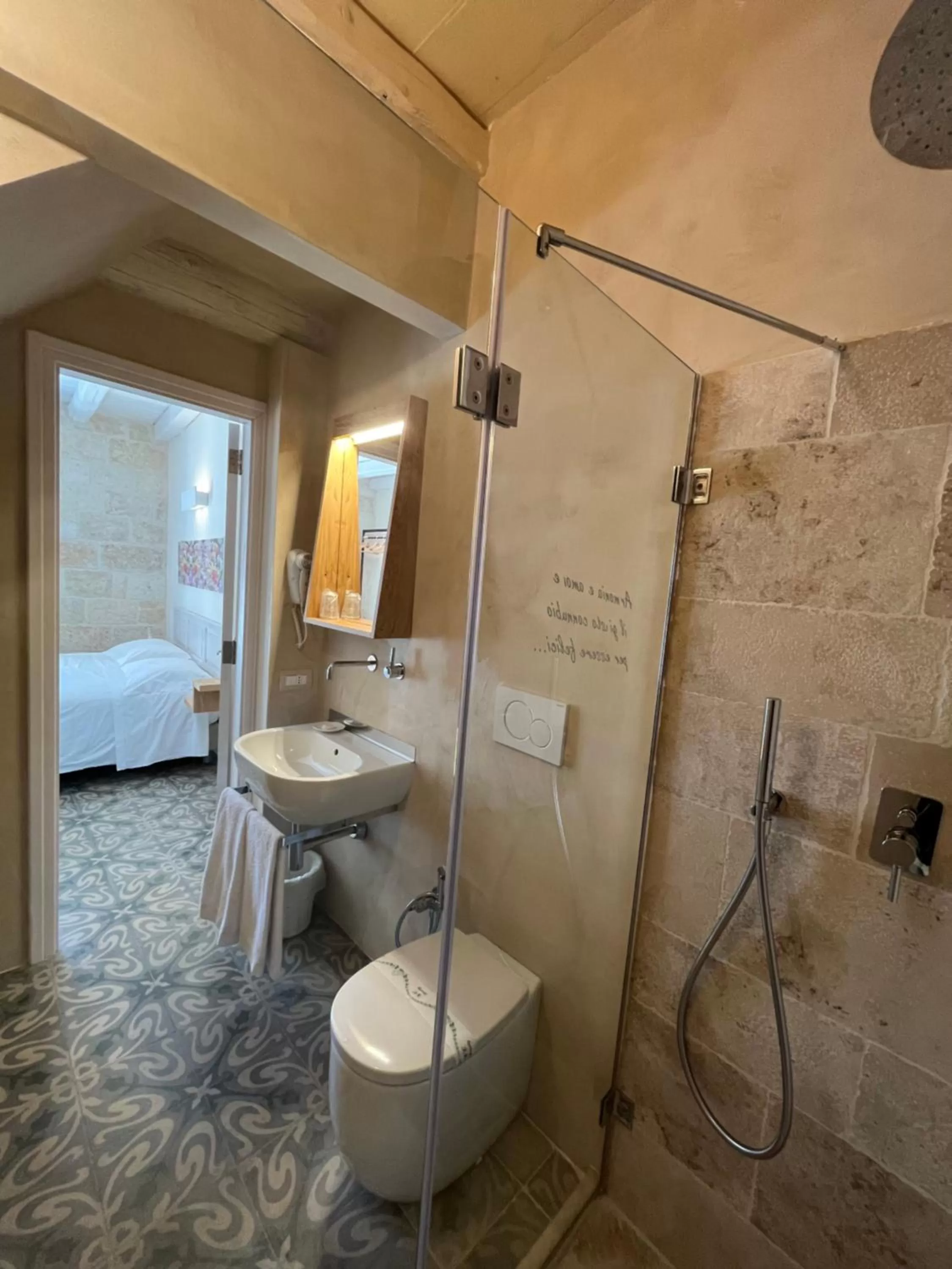 Antico Mondo Rooms & Suites