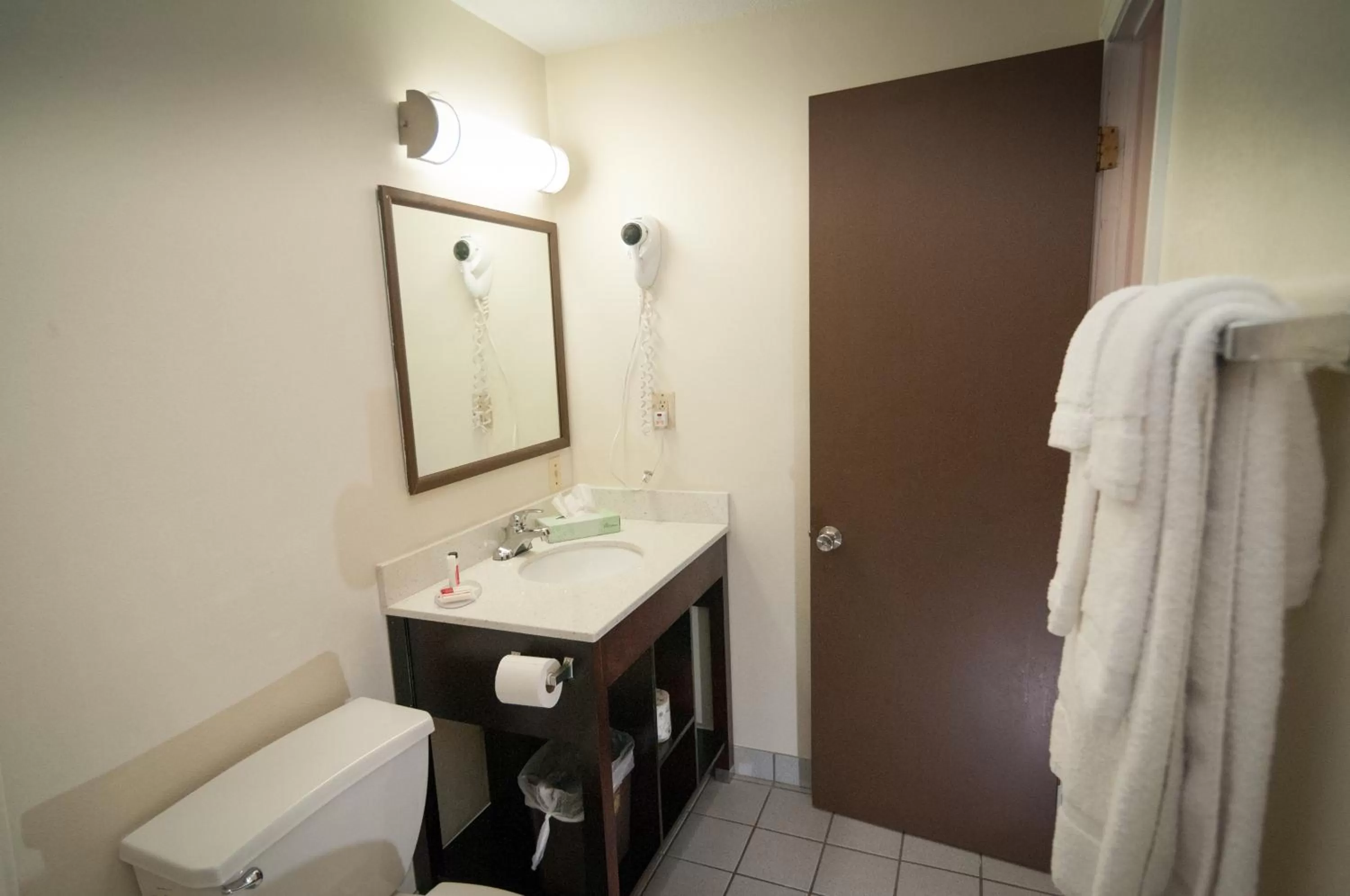 Bathroom in Super 8 by Wyndham Old Saybrook