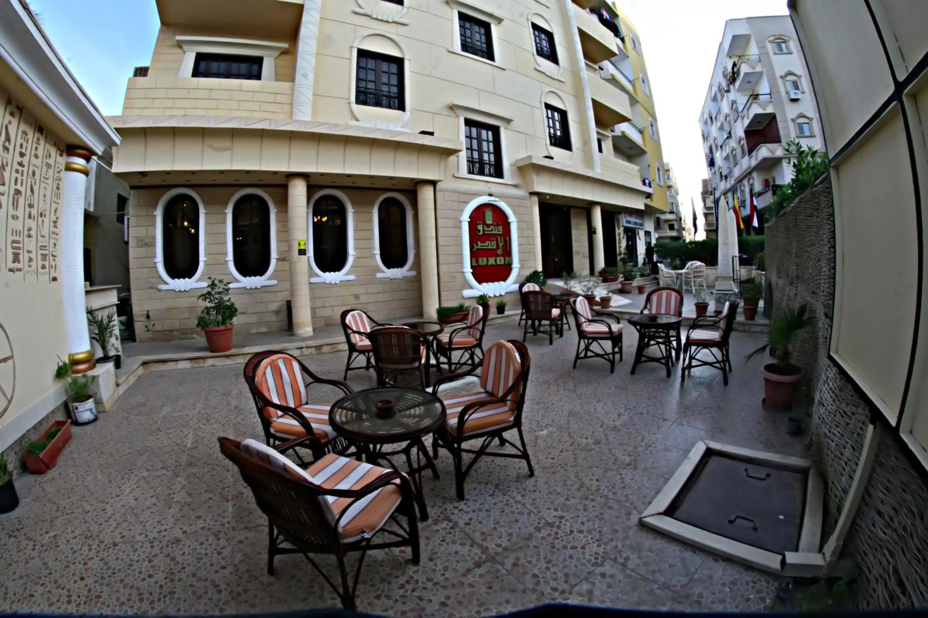 Restaurant/places to eat in Luxor Hotel Hurghada