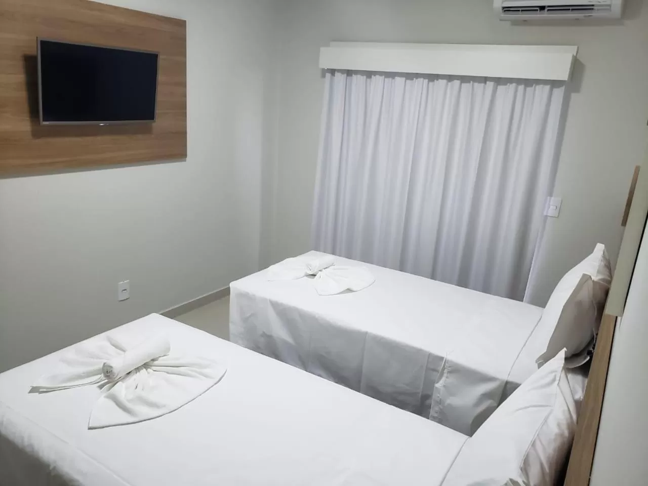 TV and multimedia, Bed in Regional Plaza Hotel Event Park