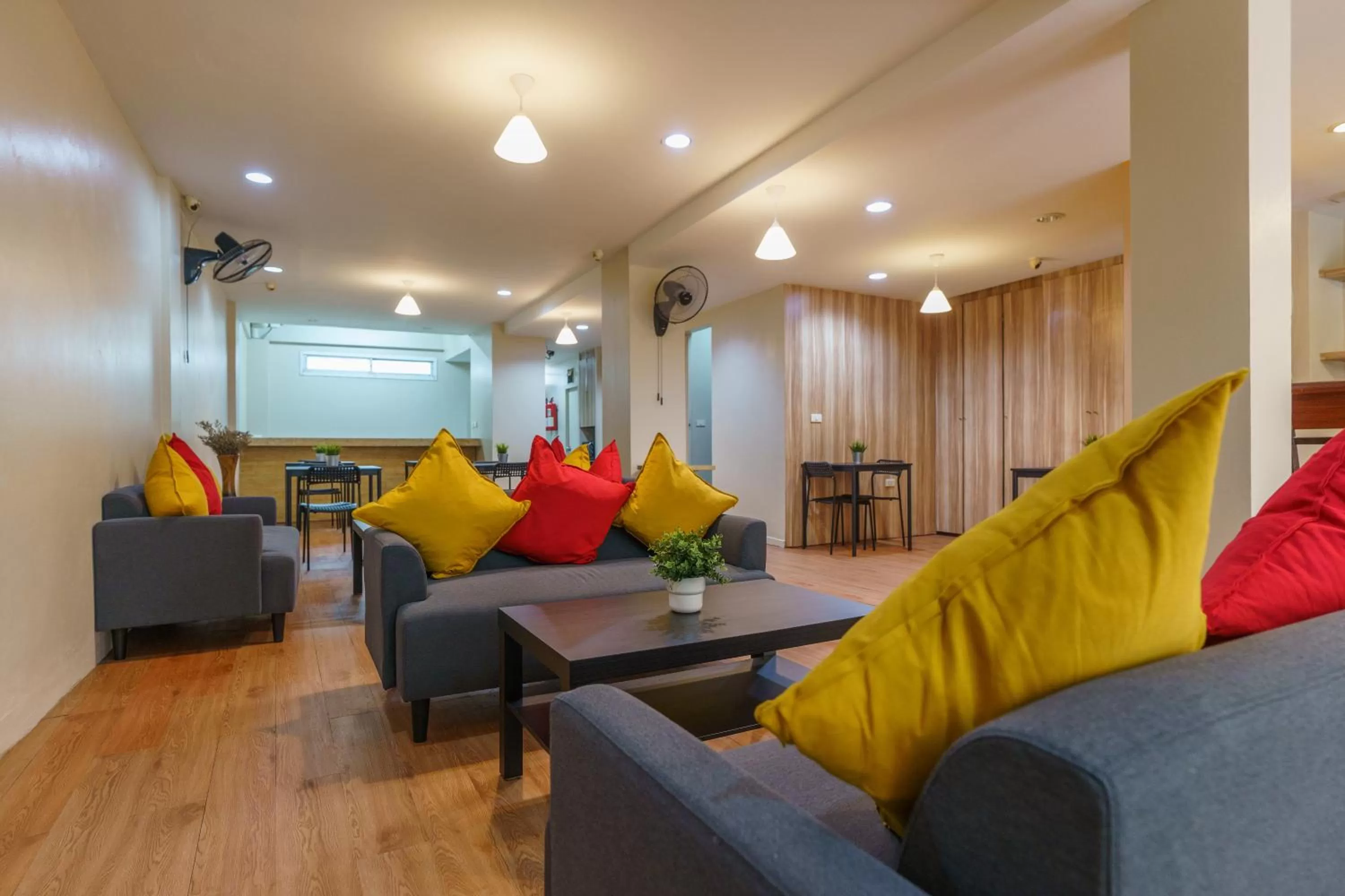 Property building, Seating Area in CheQinn Bed Sukhumvit 4 Nana Plaza