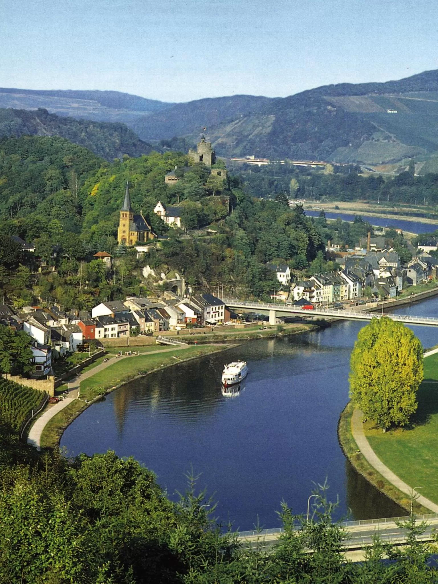 Facade/entrance in Saar Galerie
