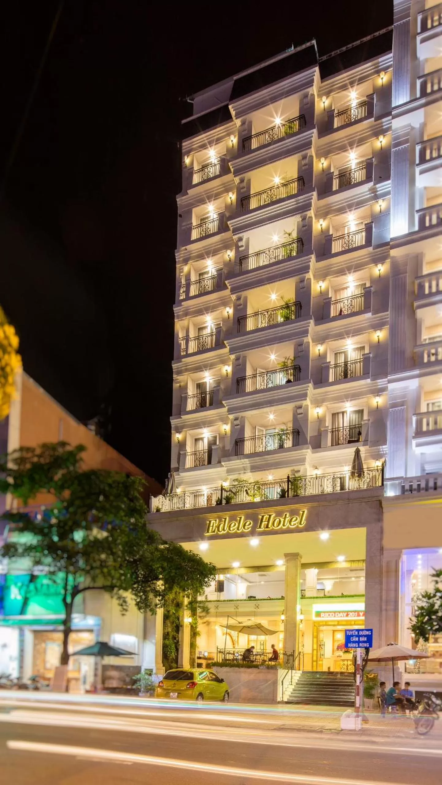 Property building in Edele Nha Trang Hotel