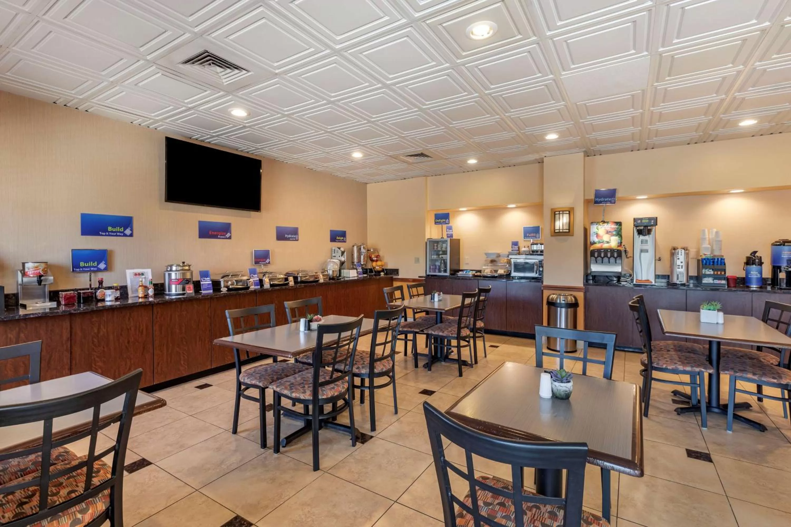 Breakfast in Best Western Brighton Inn