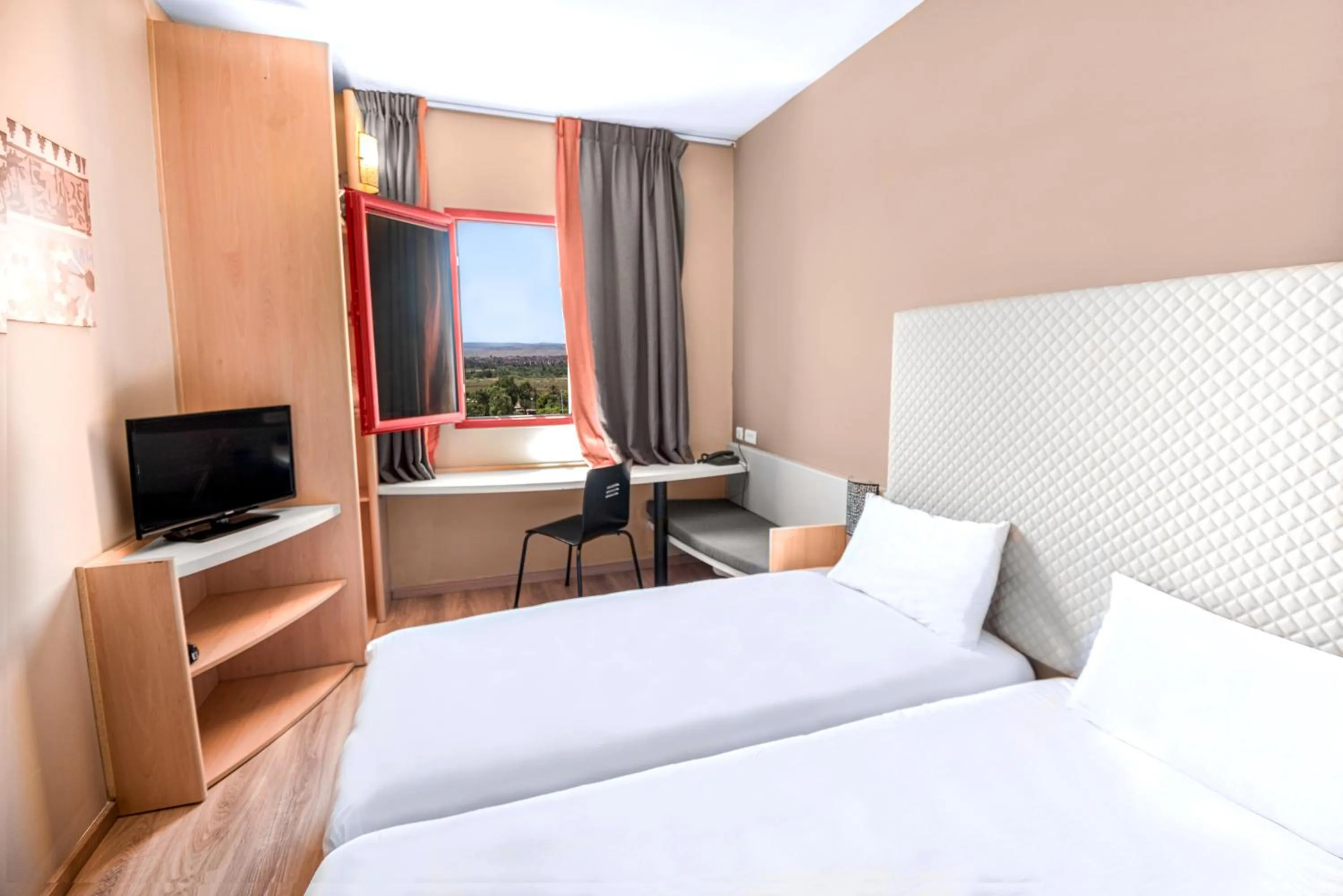 Bedroom, Bed in Ibis Ouarzazate Centre