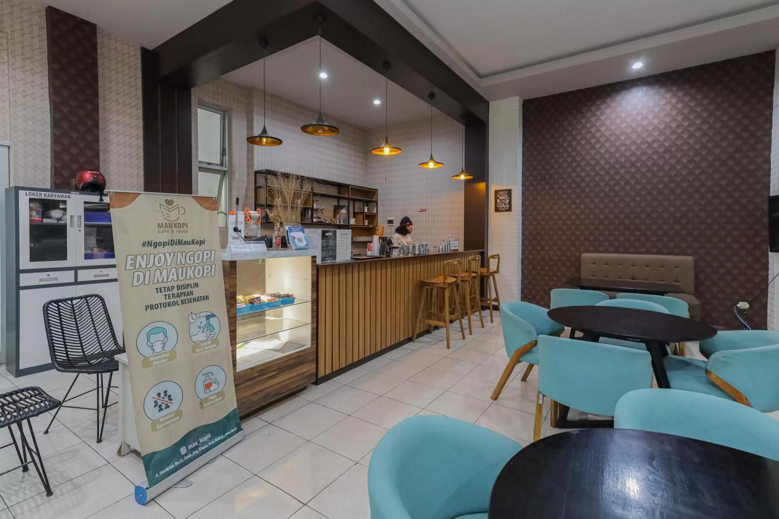 Restaurant/places to eat in RedDoorz Syariah @ Klojen Malang