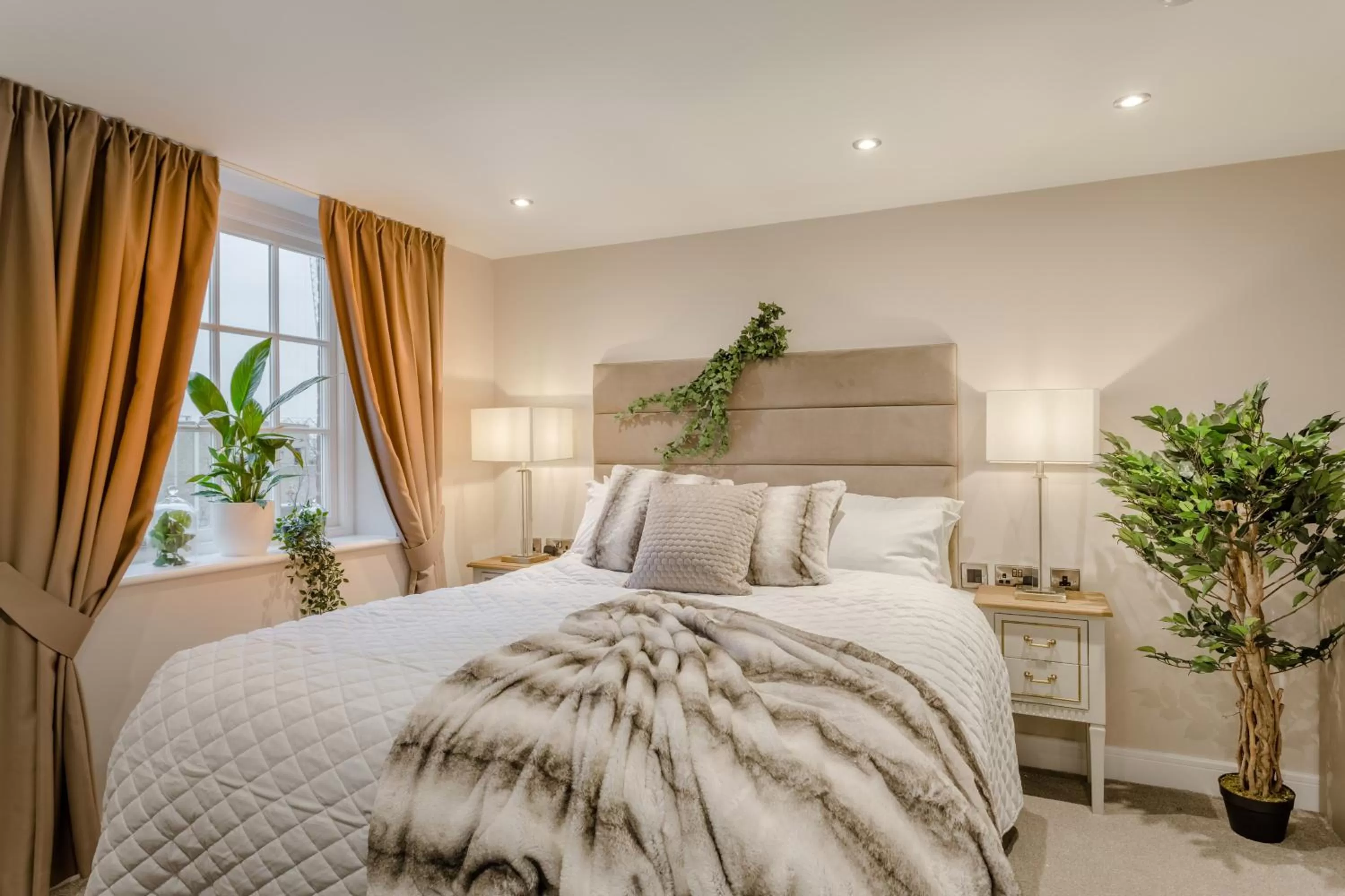 Bed in Heritage Mews Nottingham