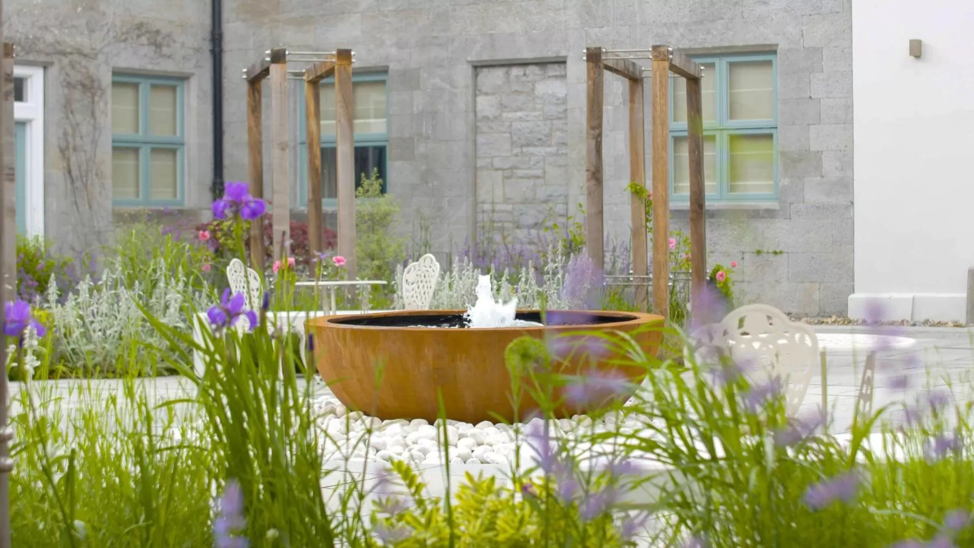 Garden in Dromoland Castle