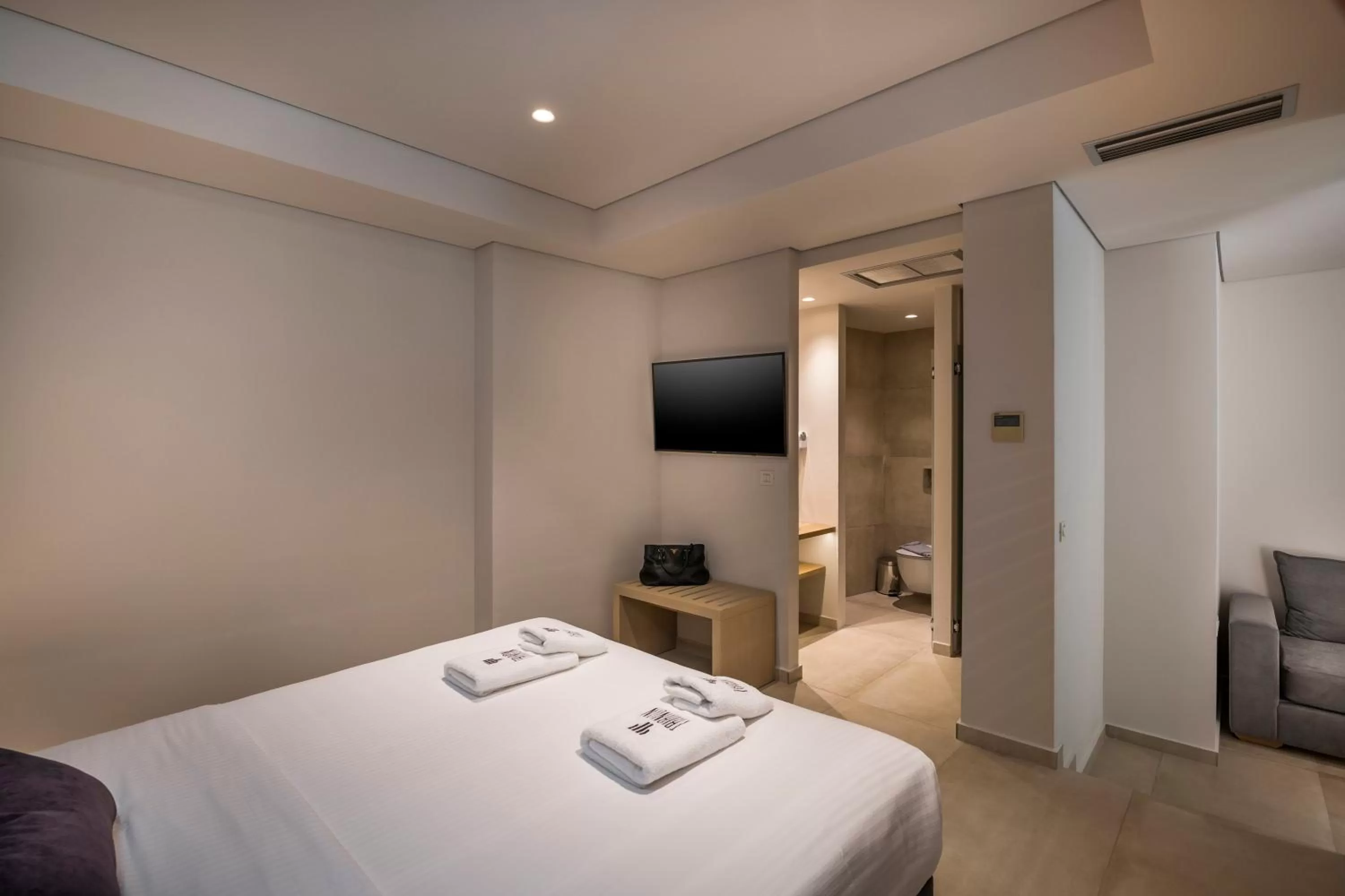 Bedroom, Bed in Trianon Luxury Apartments & Suites