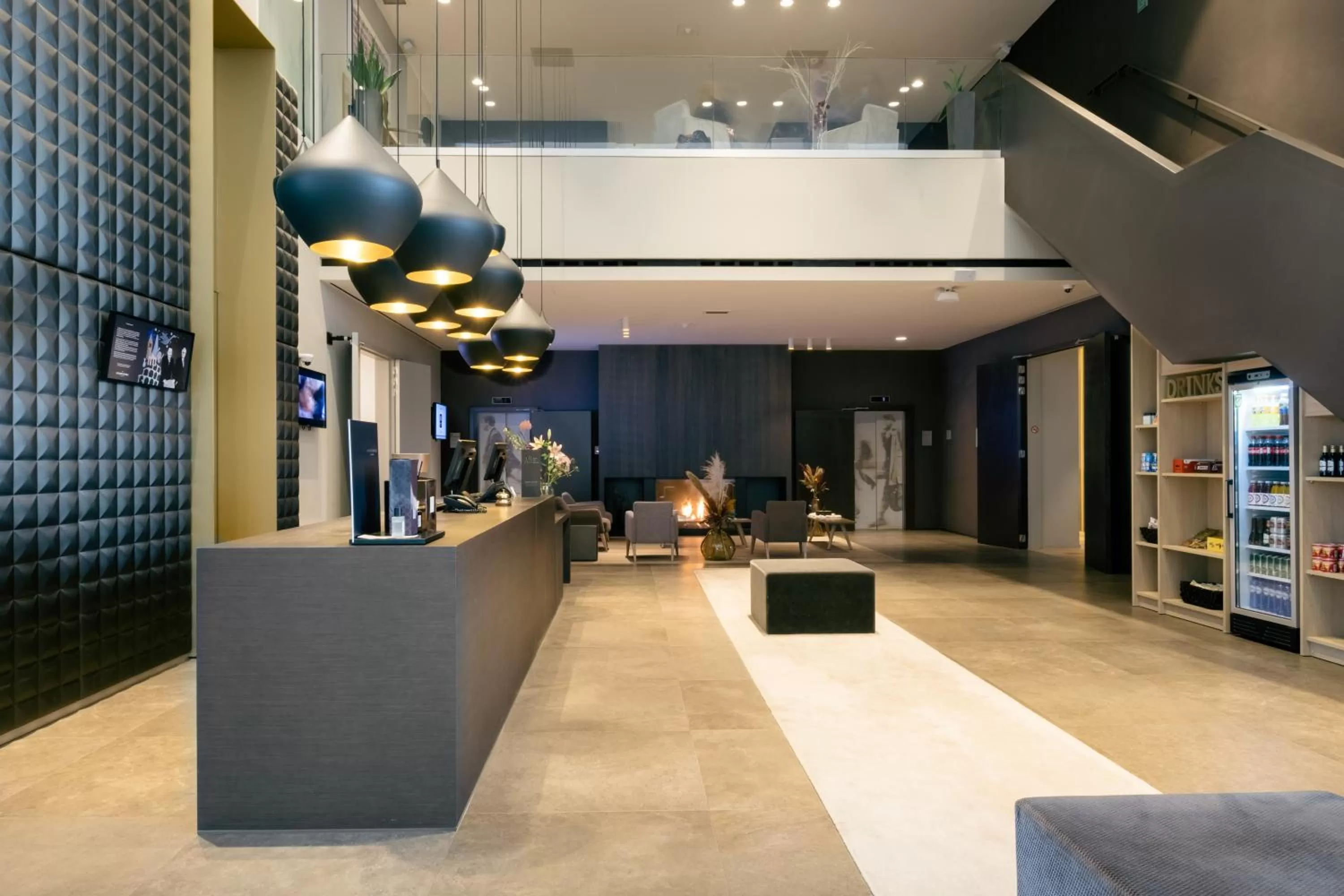 Lobby or reception in Mercure Roeselare