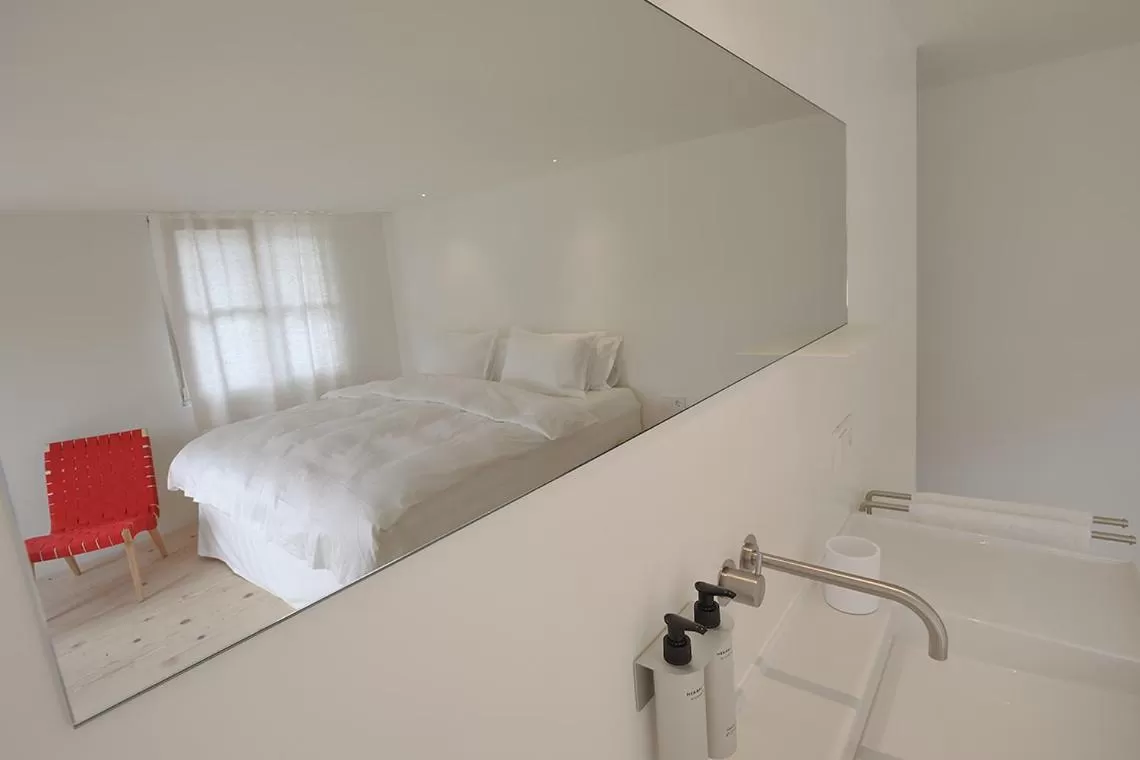 Photo of the whole room, Bed in BAR10ZIMMER