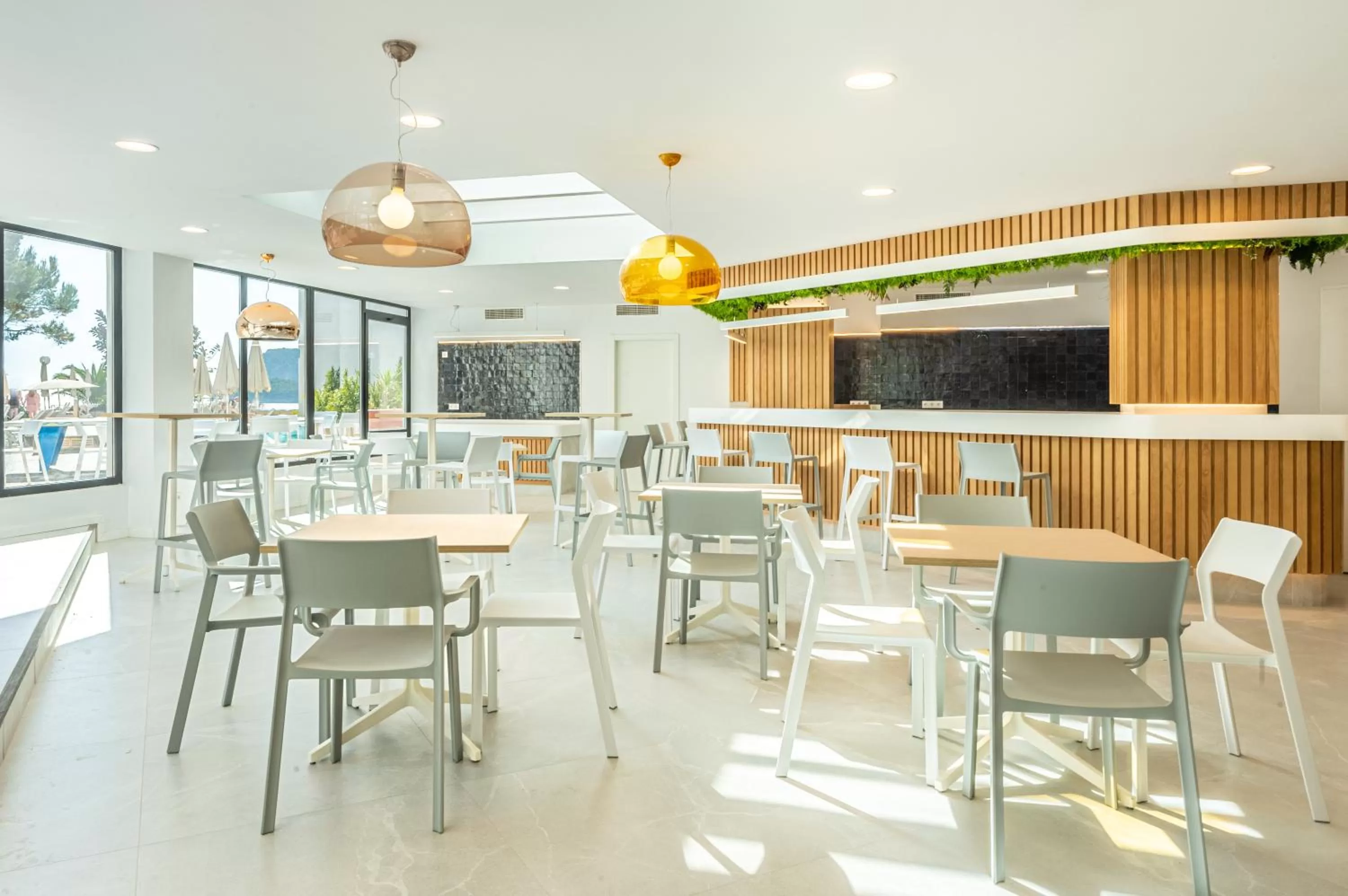 Lounge or bar in Hotel Vibra Beverly Playa