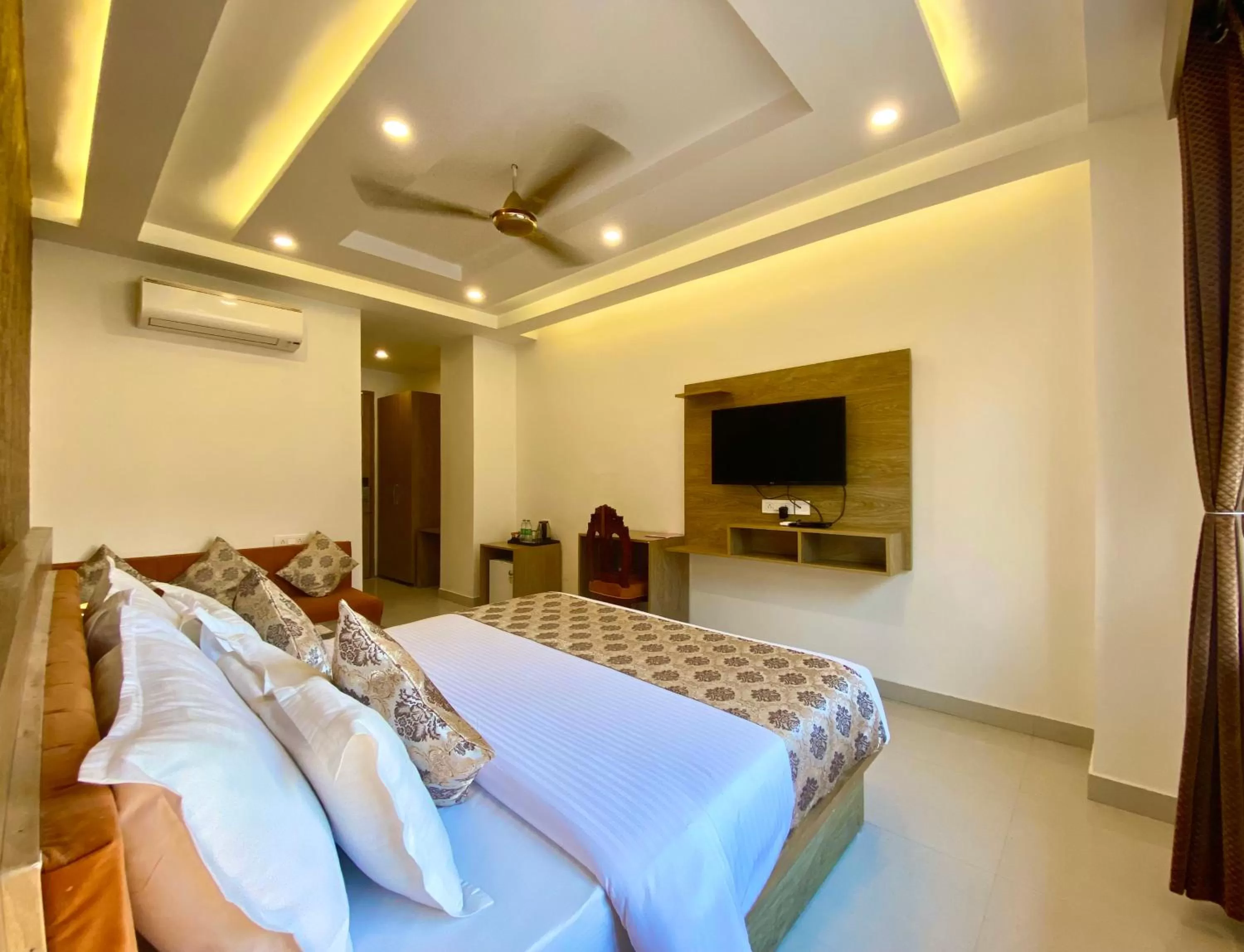 Bed in Arogyadham Wellness Retreat