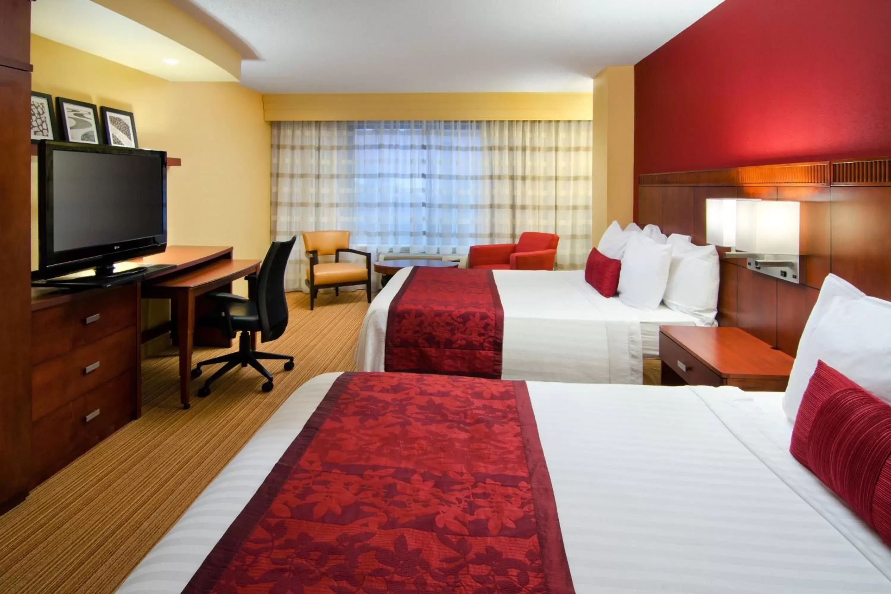 Queen Room with Two Queen Beds - Hearing Accessible in Courtyard by Marriott Birmingham Downtown at UAB Queen Room with Two Queen Beds - Hearing Accessible in Courtyard by Marriott Birmingham Downtown at UAB