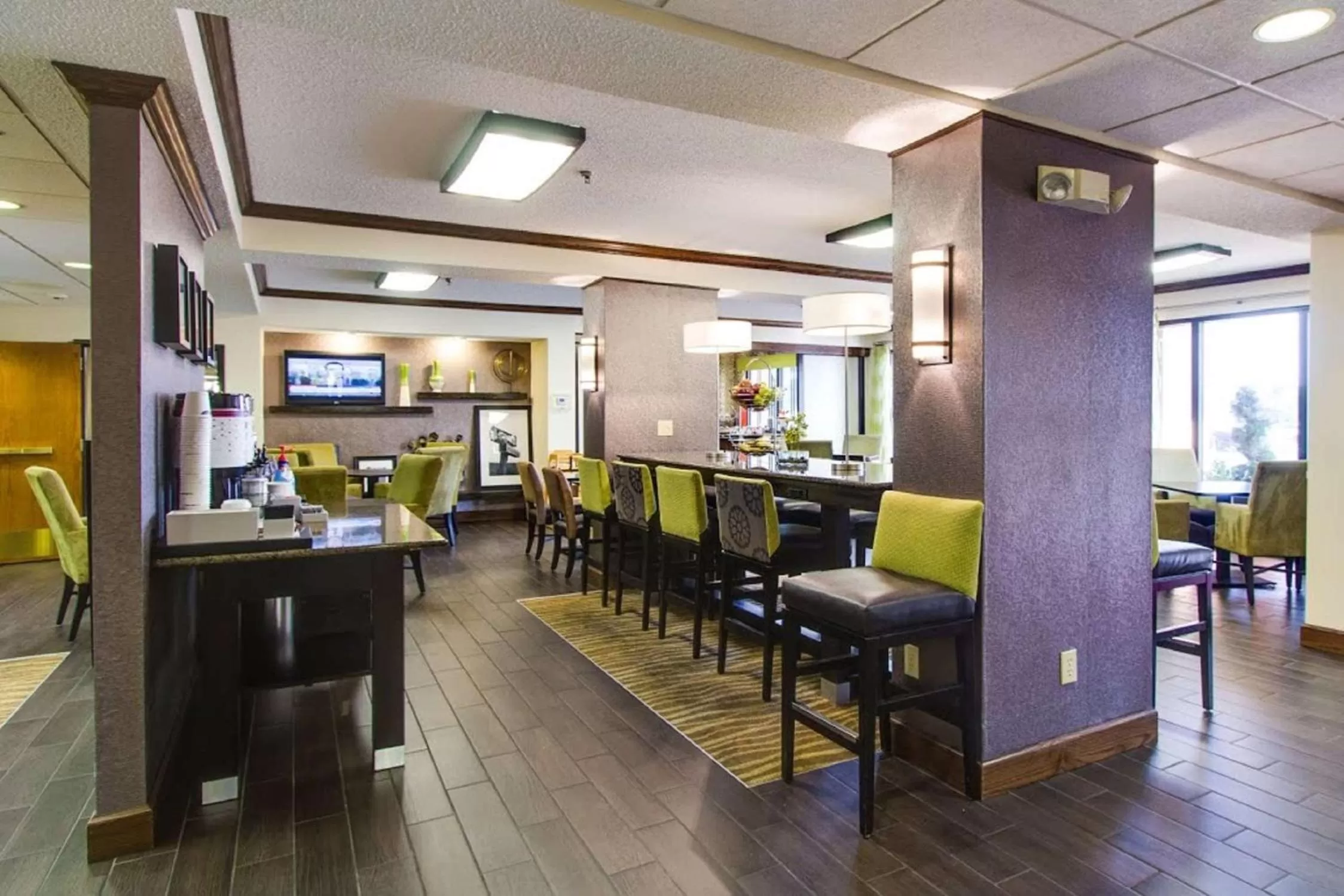 Lobby or reception in Hampton Inn Salina
