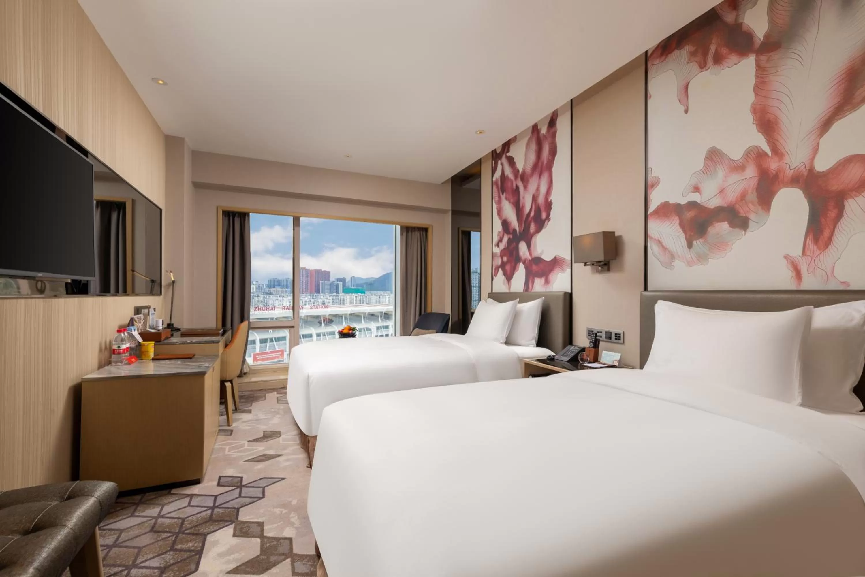 Bed in Zhuhai Longzhuda International Hotel - 24hours stay